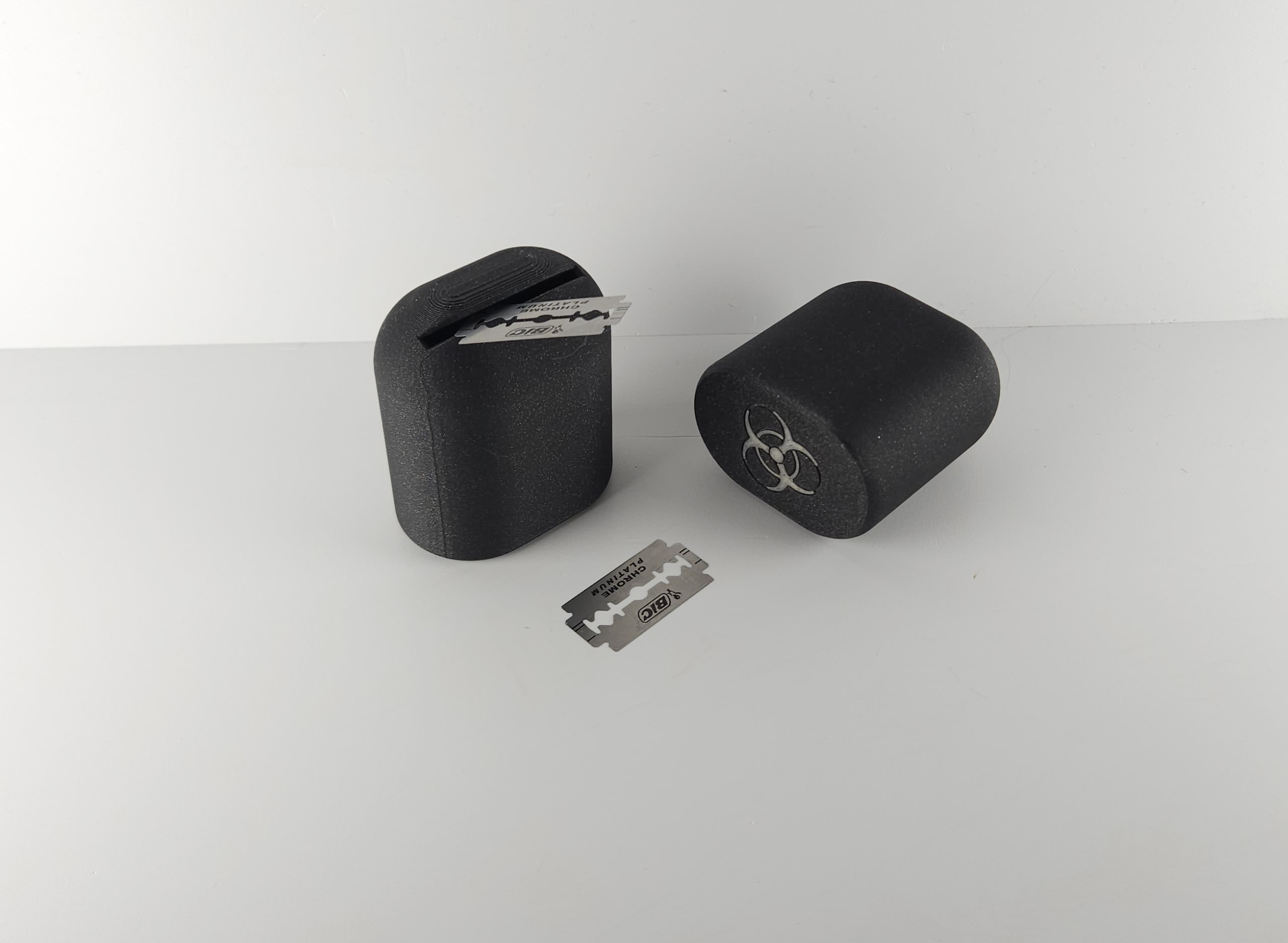 Razor Disposal Bin
