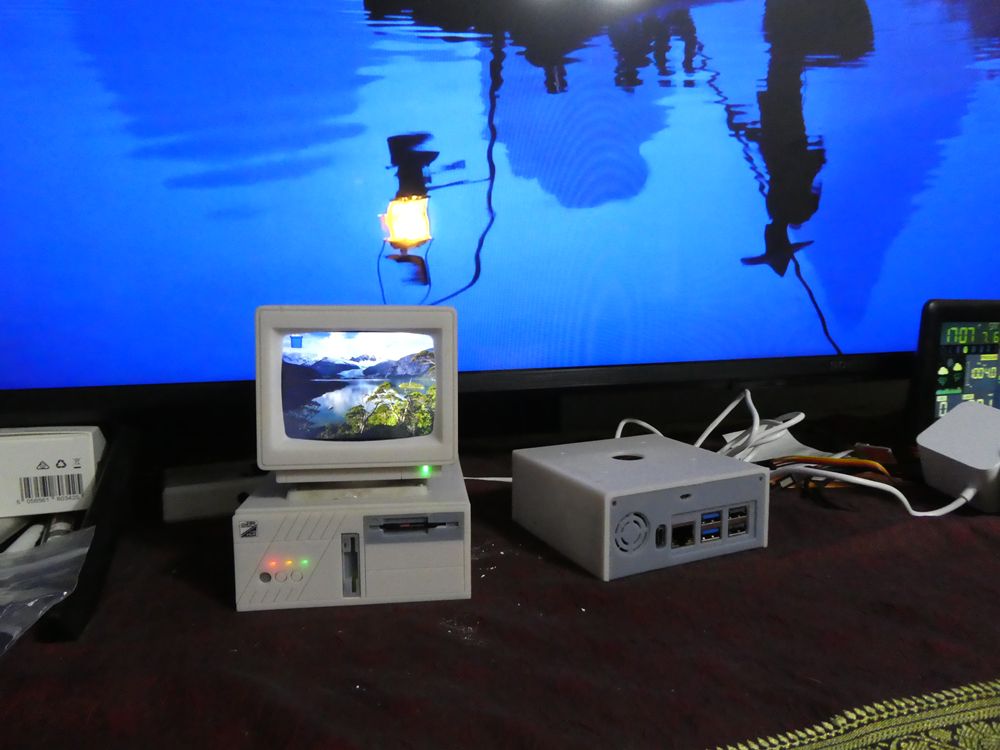 Adjustments for the Retro Desktop PC Raspberry Pi case V2