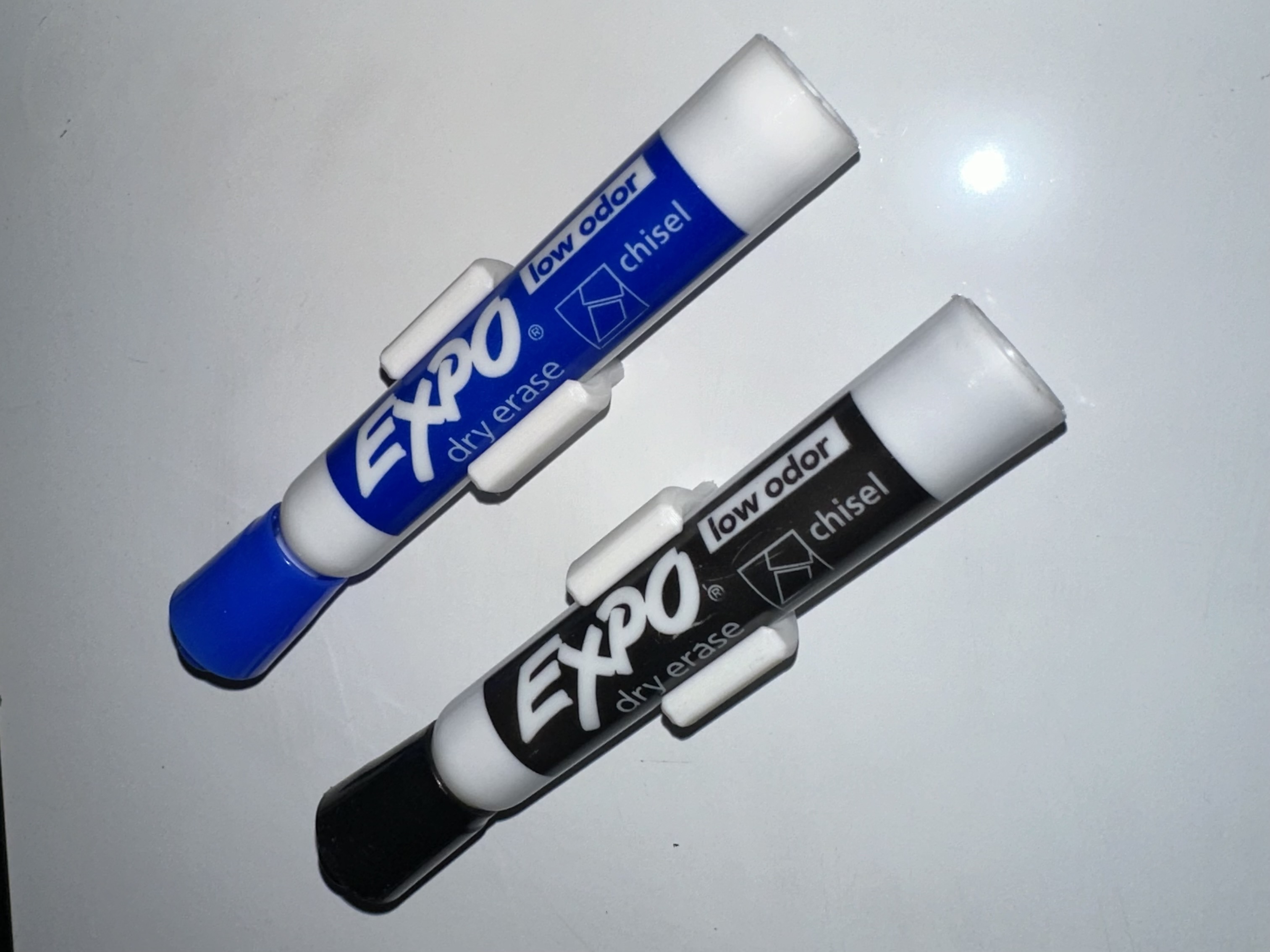 Expo Dry Erase Marker Magnetic Clip