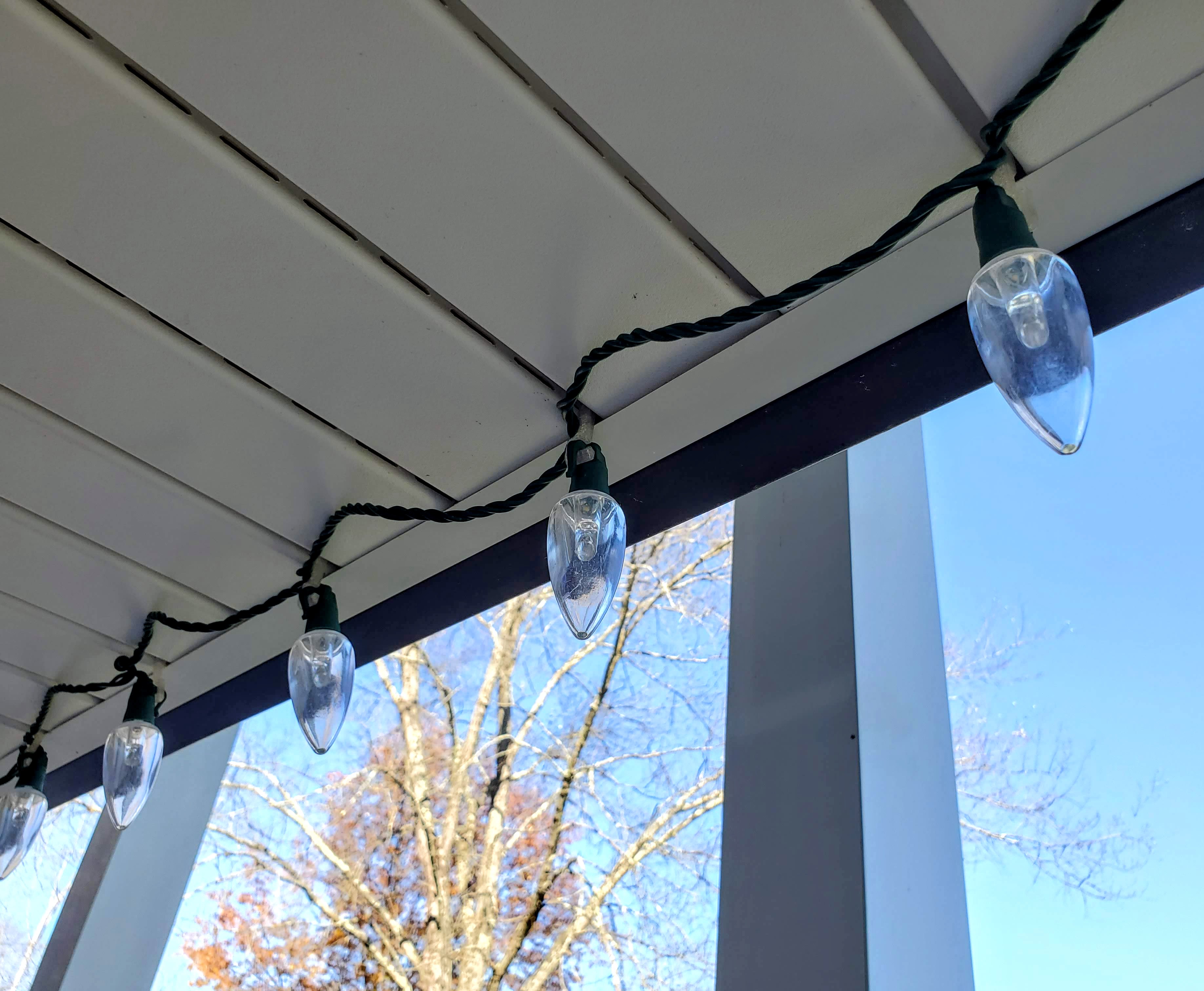 Hidden Vent Soffit Hanger for Christmas Lights