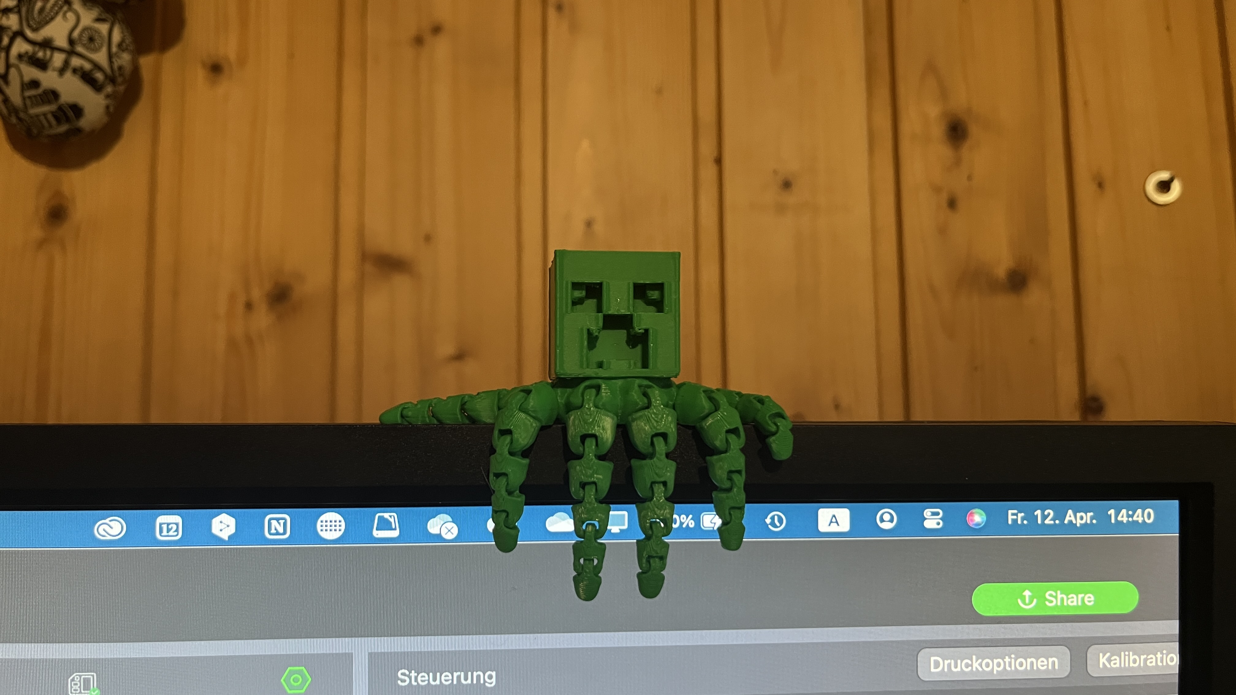 Miniatura 2 do modelo 3D Creeper octopus