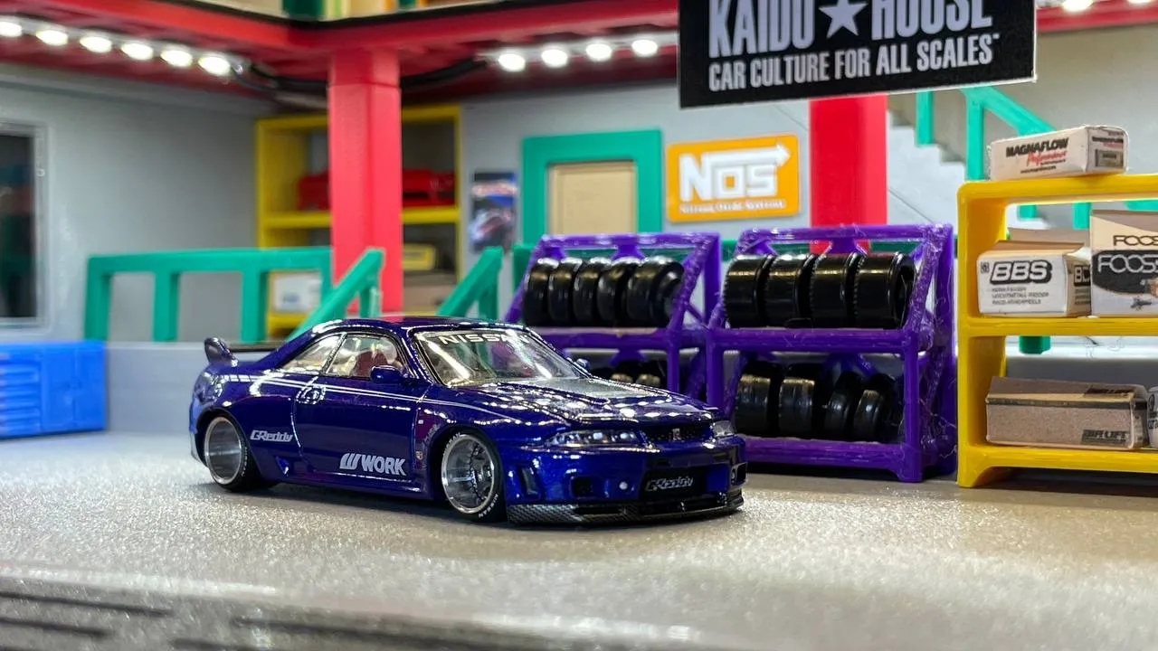 Fast & Furious Tokyo Drift Han＇s Garage (For Hot Wheels & 1/64