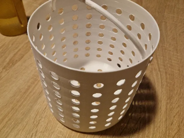 Clothespin basket with hook