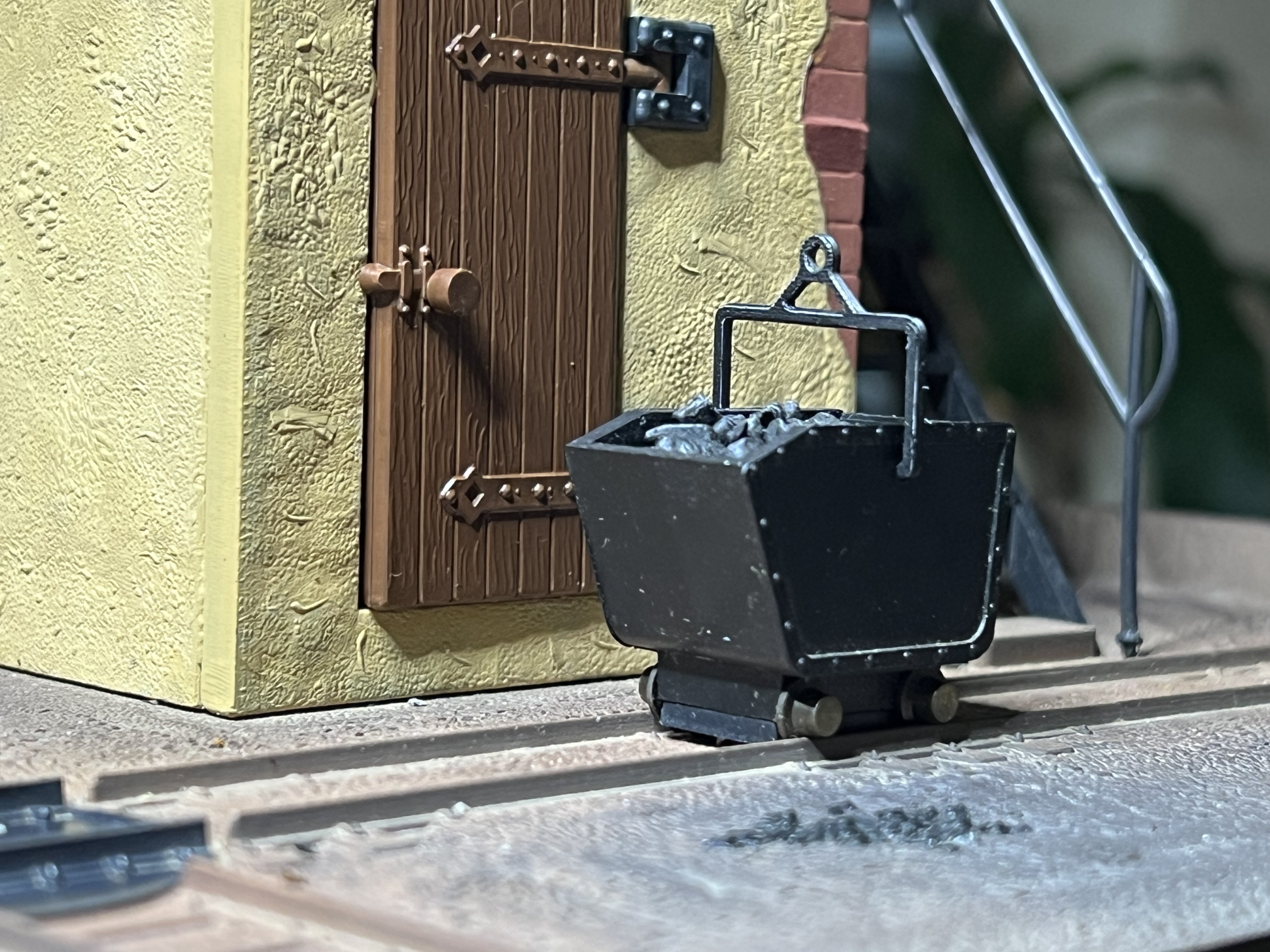 Pola G skip truck bracket