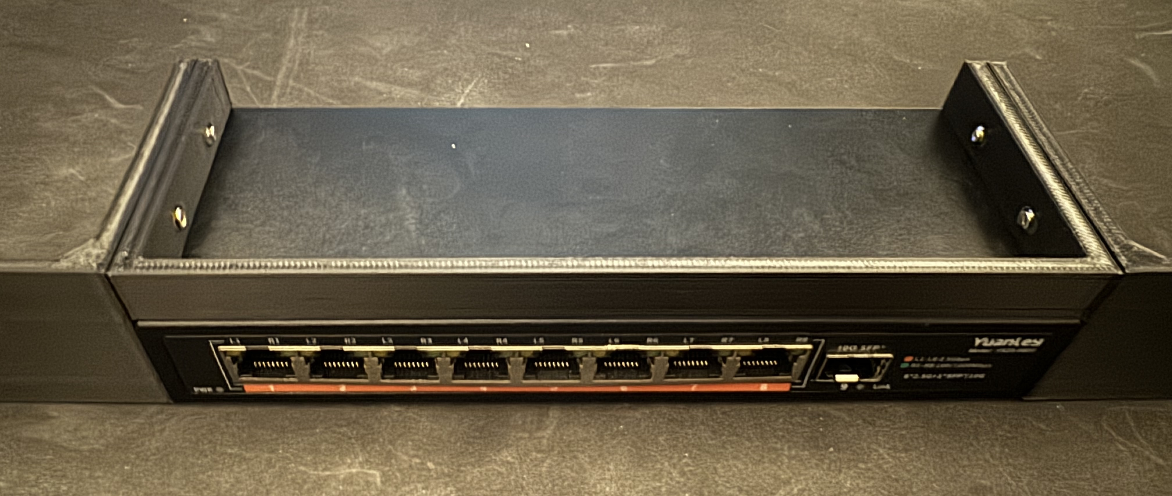 YuanLey 8 Port 2.5G switch rack mount
