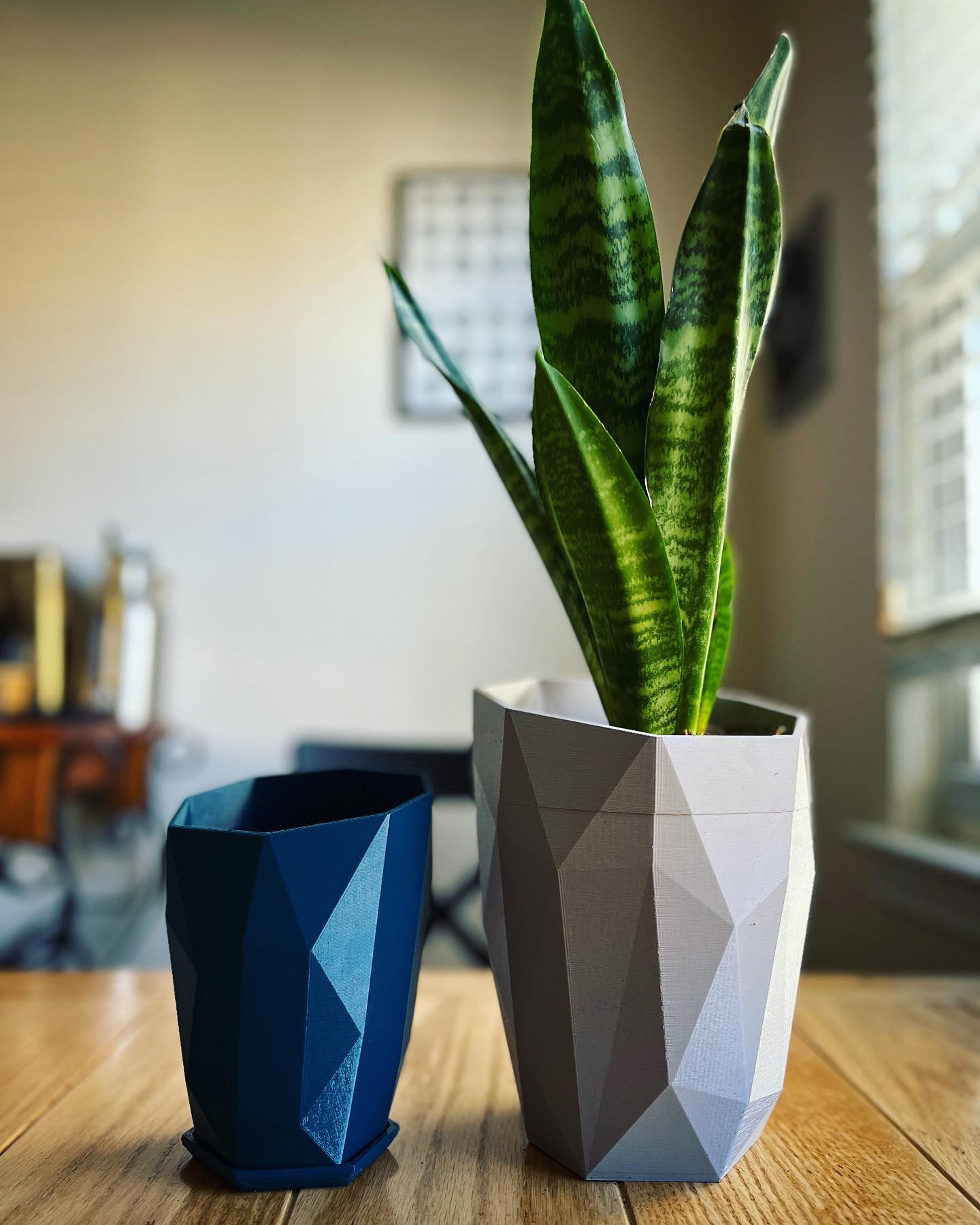 Miniatura 3 do modelo 3D Low Poly Planter