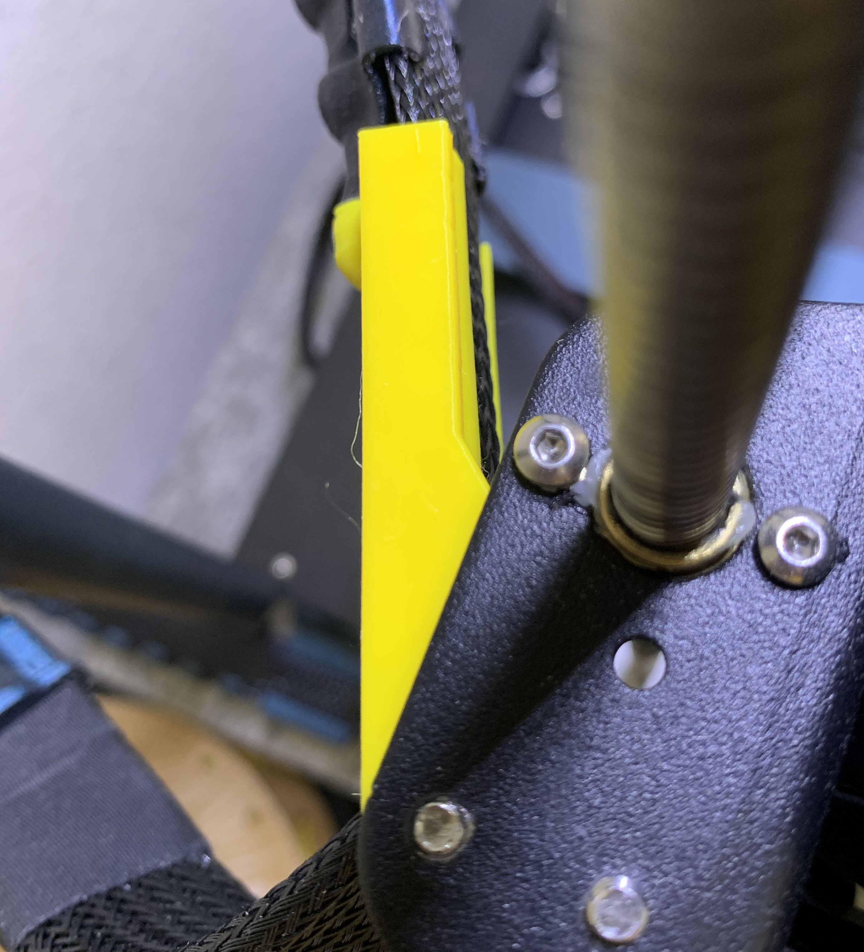 Longer Z bracket for Elegoo Neptune 4 Plus/Max cable chain spine by edl 3D model thumbnail