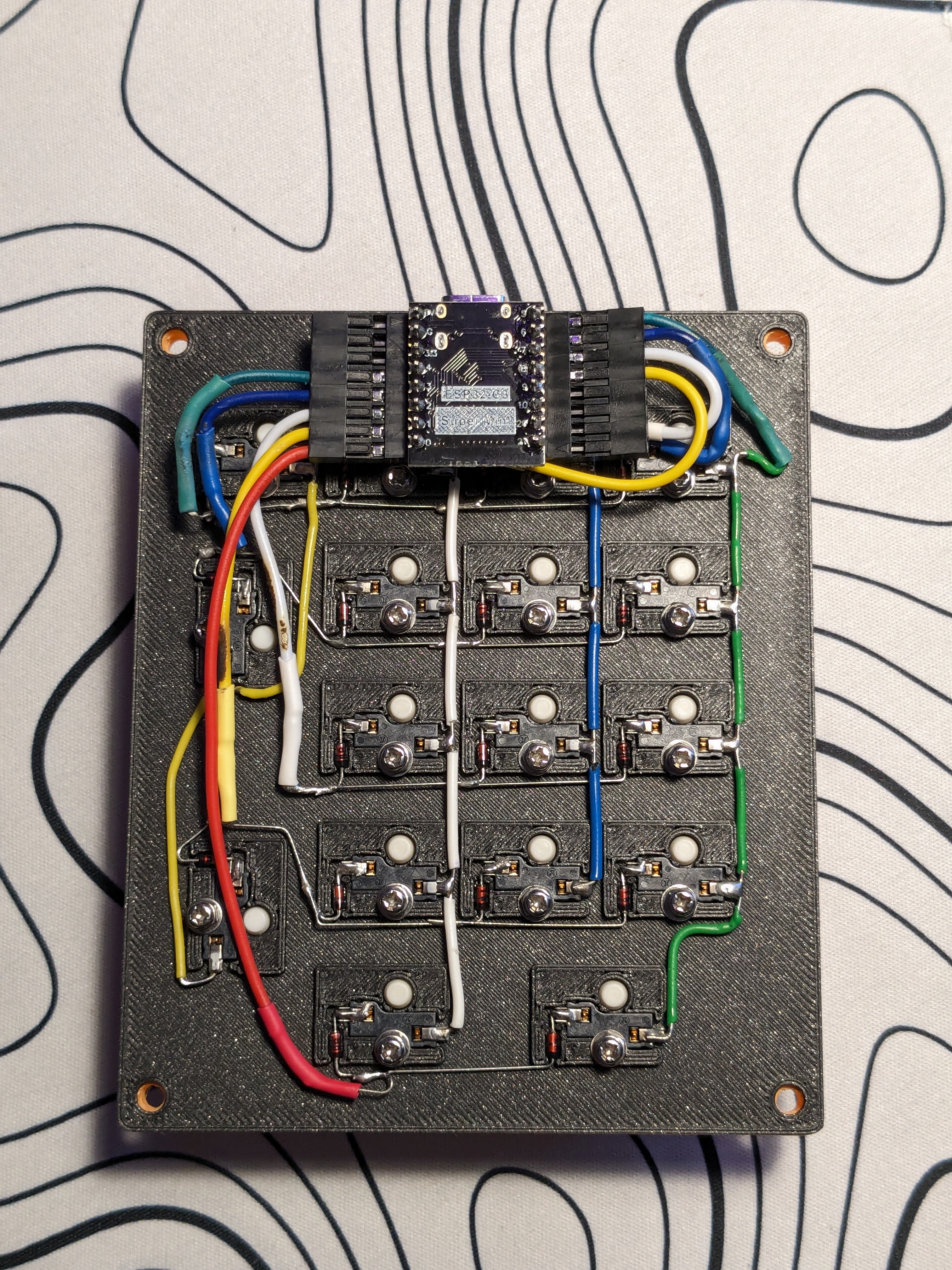 hotswap socket plate for hand-wired numpad