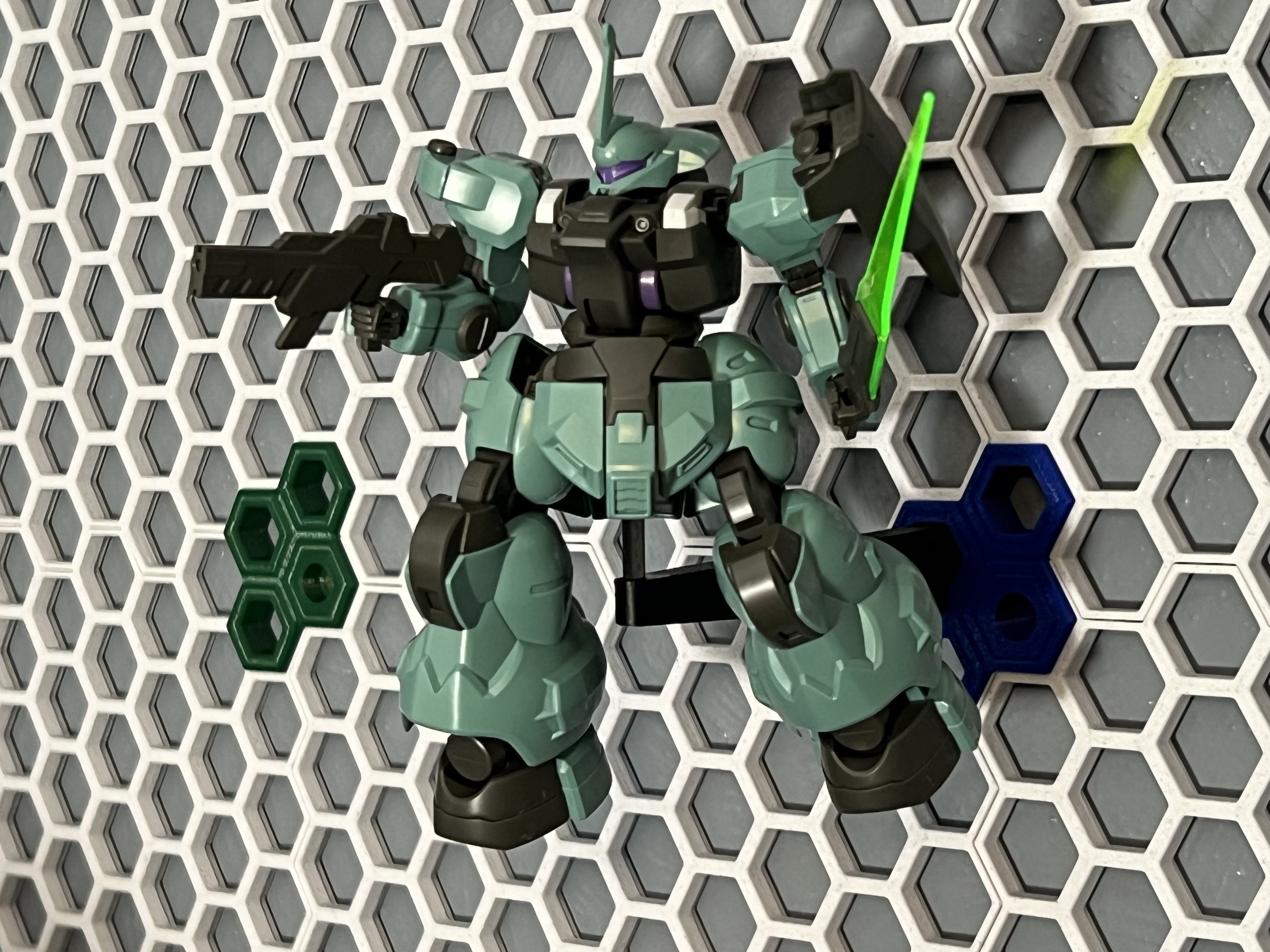 Honeycomb Storage Wall - Gunpla Display Arms