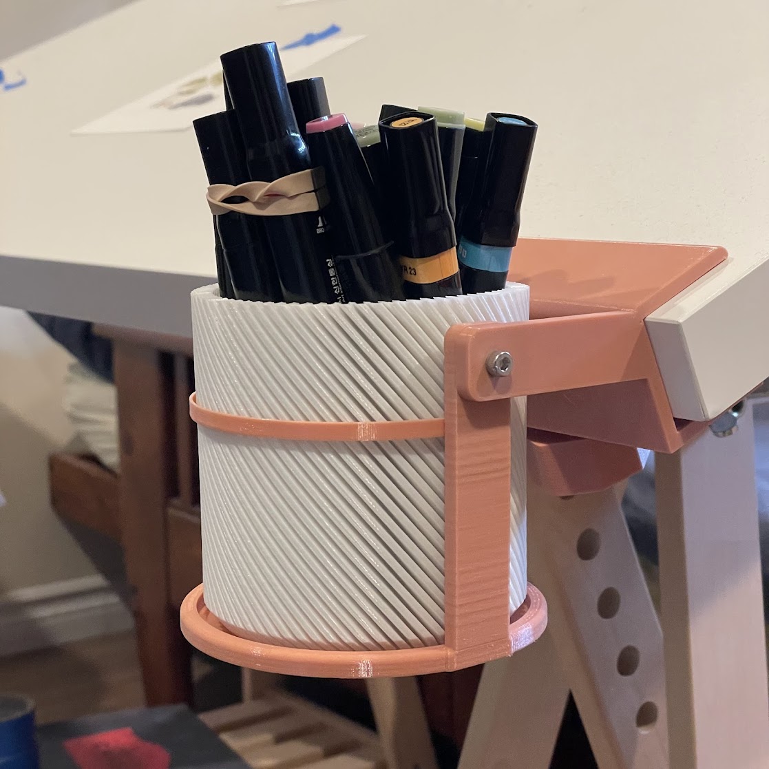 Suspended Holder for Pen Cup