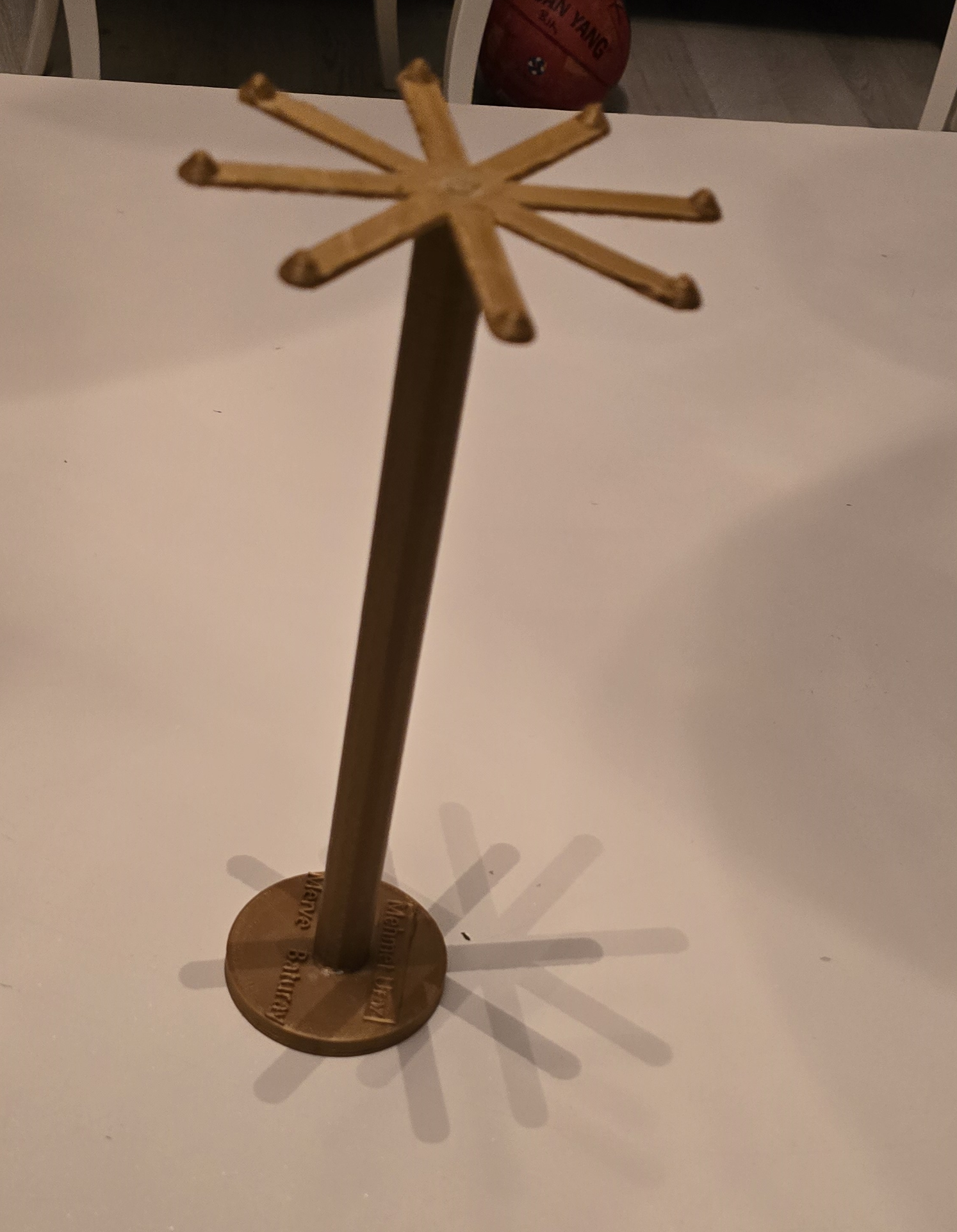 Kolyelik -  necklace stand