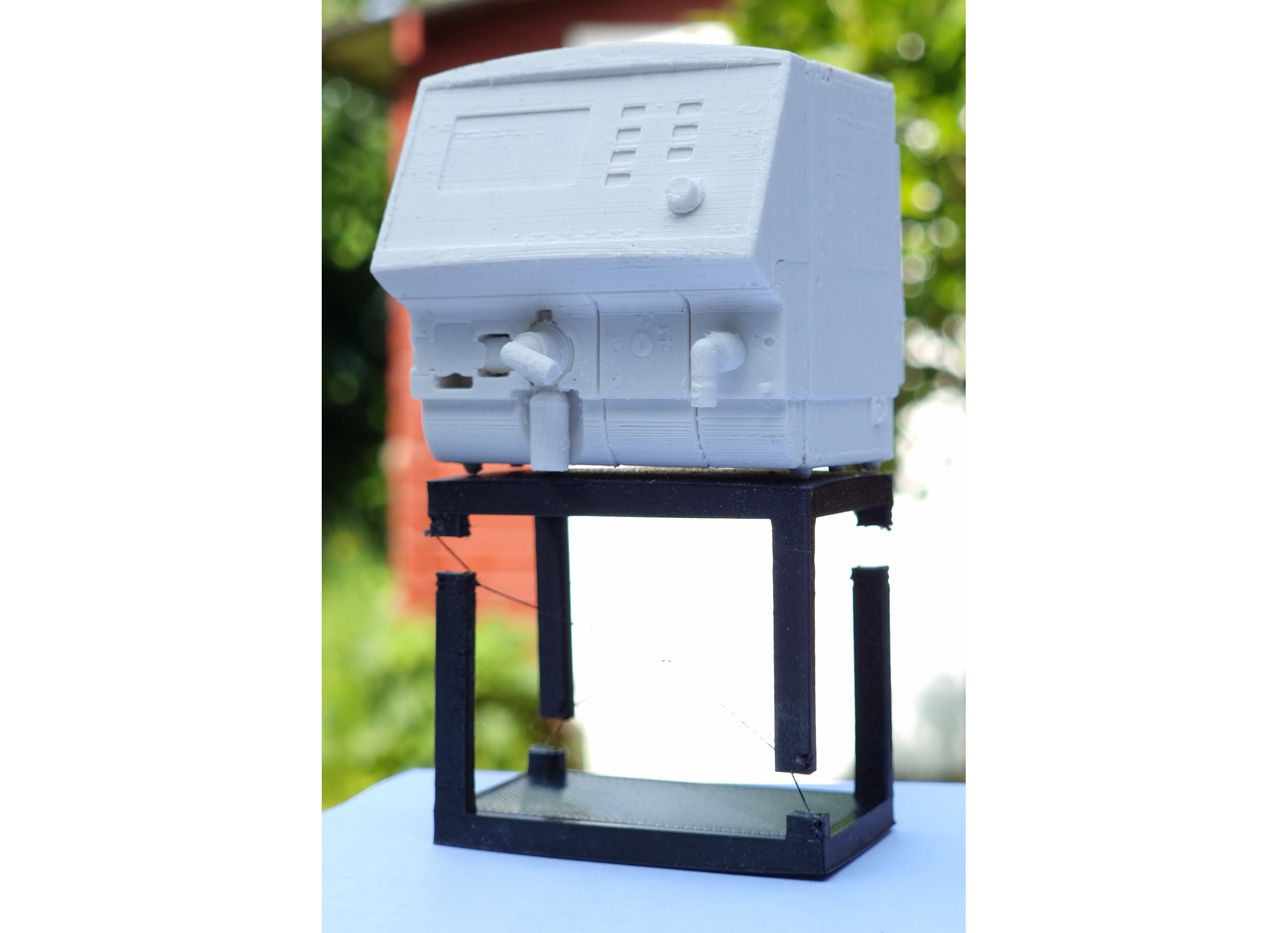 Miniatura 2 do modelo 3D Impossible table repair Customizeable (.scad)