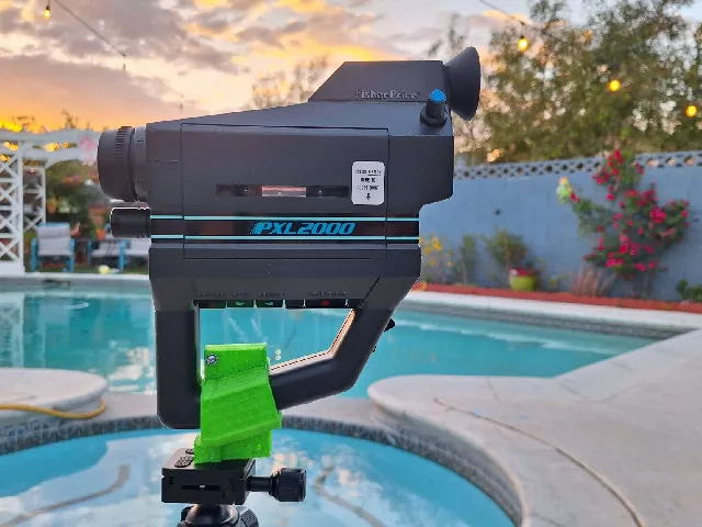 PXL2000 Tripod Adapter
