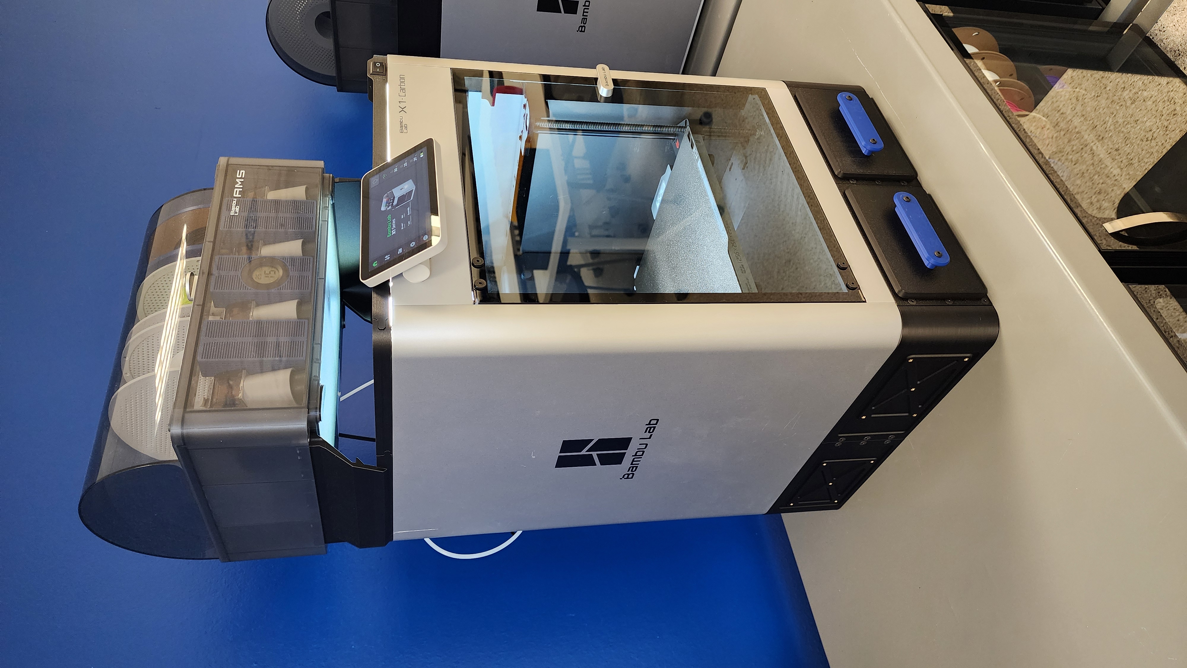 Bambu Lab X1/P1 Printer Riser von HydenSeek3D | Kostenloses STL-Modell ...