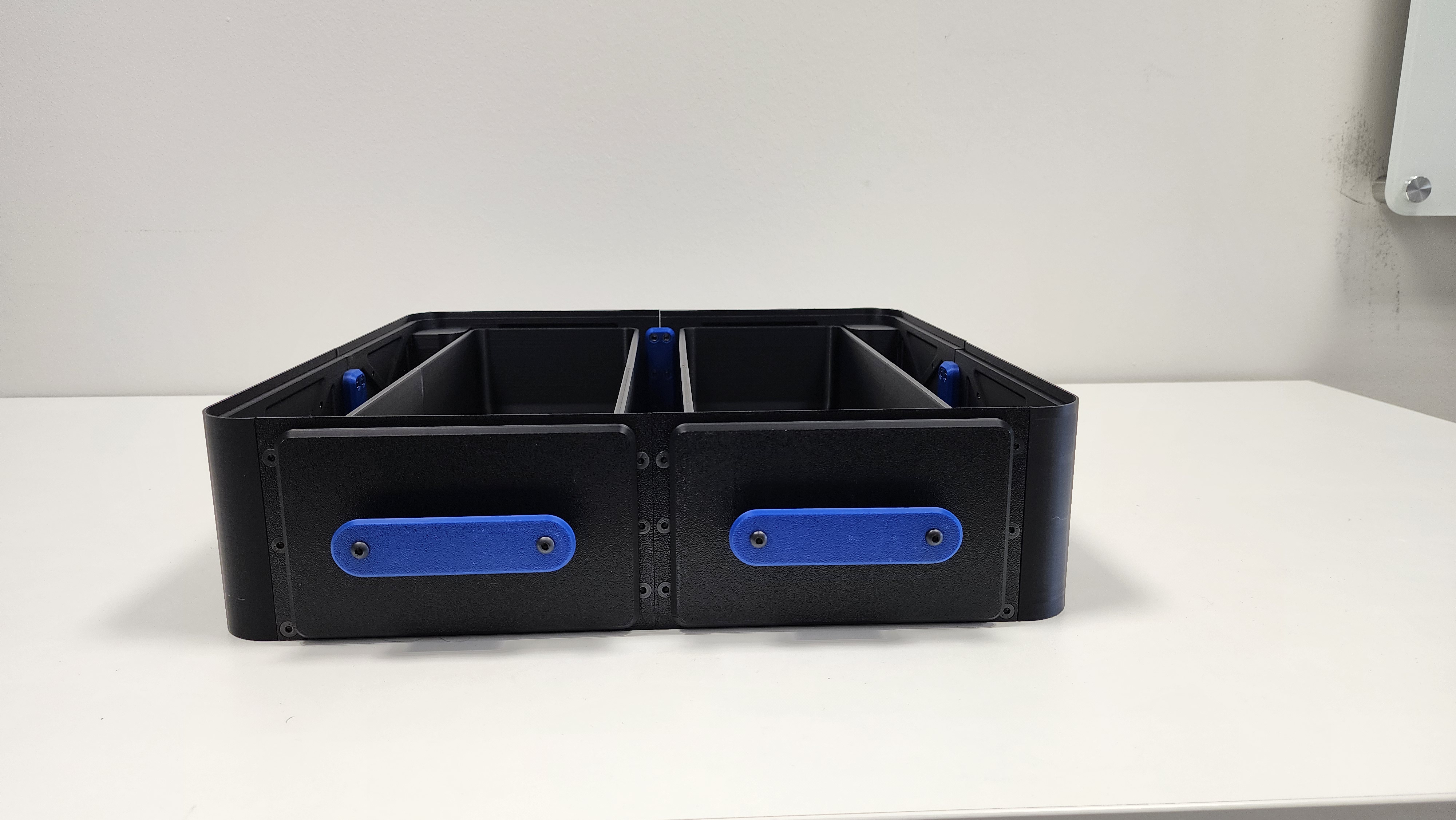 Bambu Lab X1/P1 Printer Riser von HydenSeek3D | Kostenloses STL-Modell ...