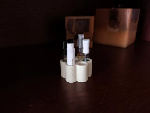 Perfume Sample Organizer