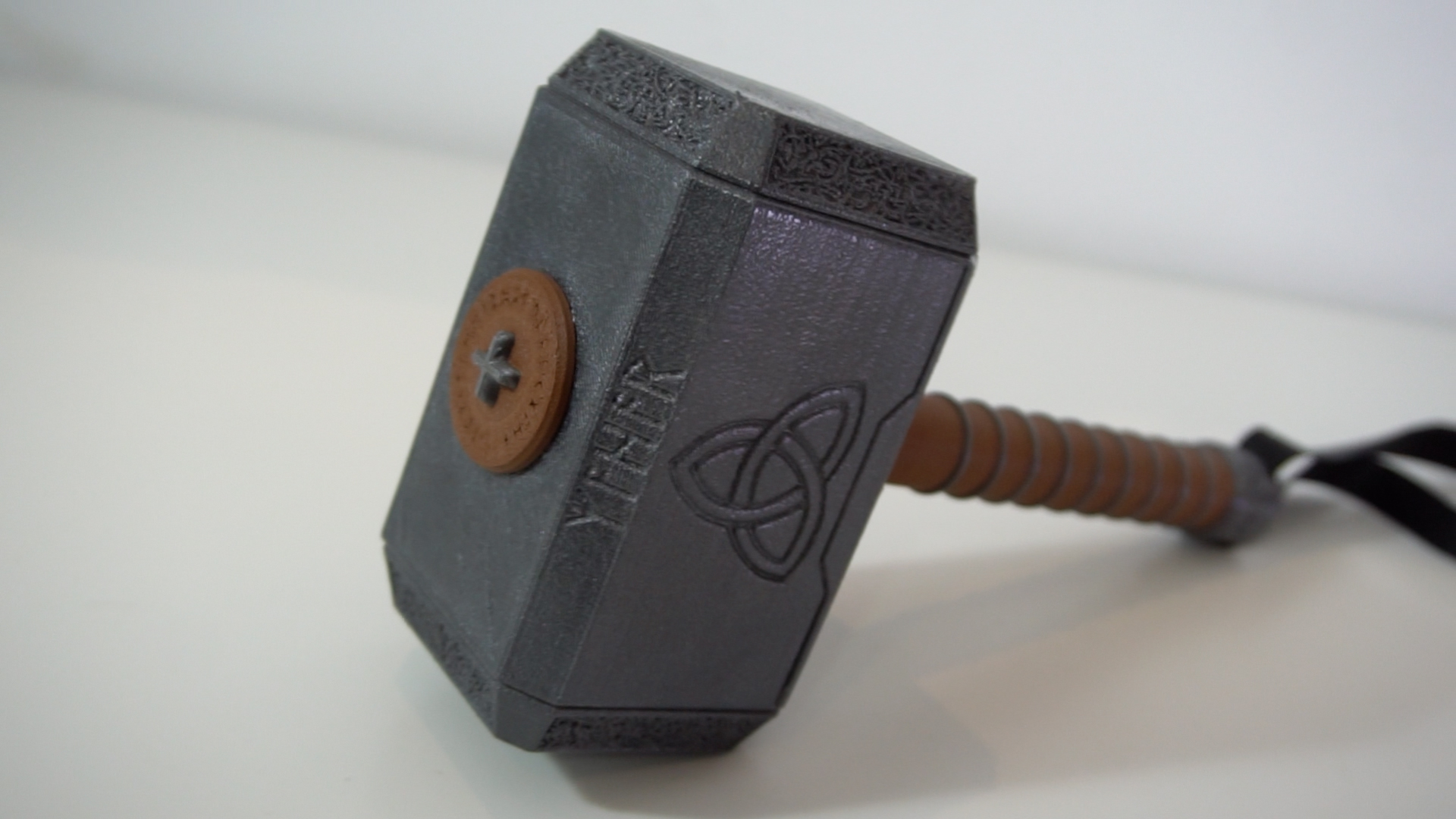 Miniatura 14 do modelo 3D Mini Thor Hammer (Mjölnir)
