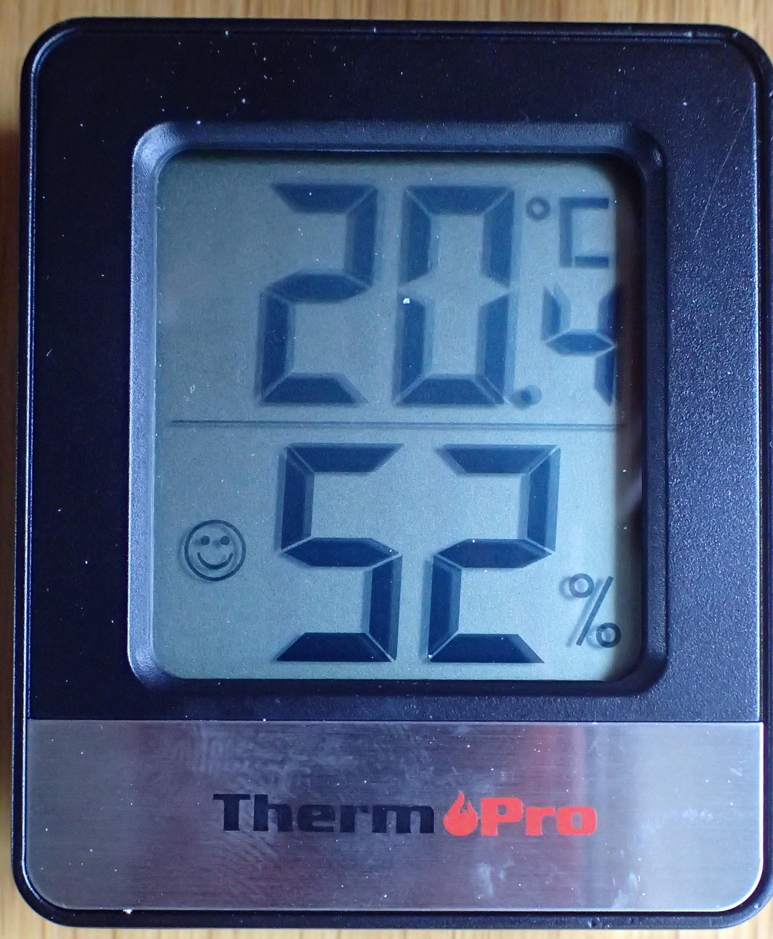 Dry Box Humidity Mount by HigiStyx Download free STL model