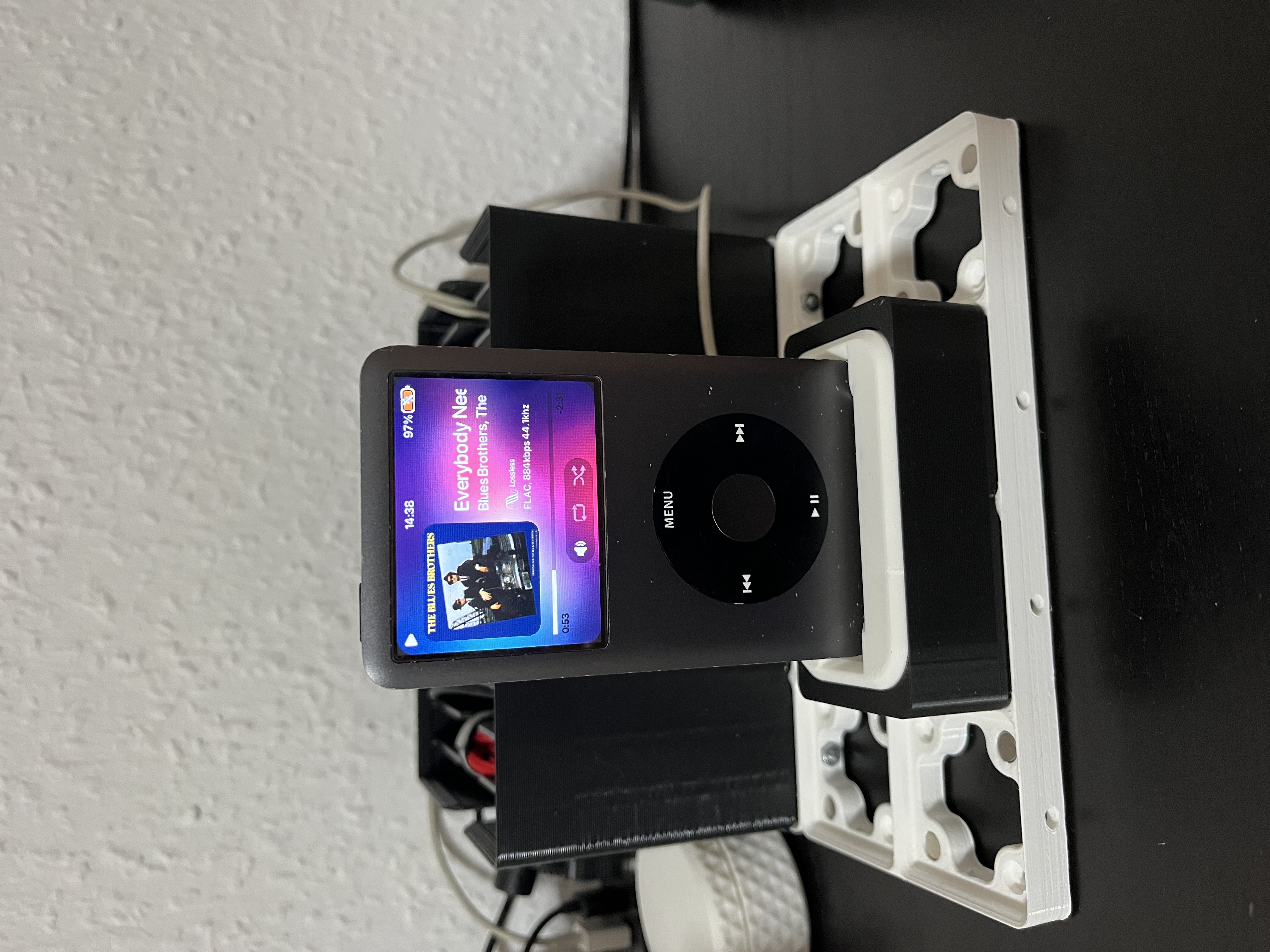 iPod Mini/Classic Combined Dock/Stand with Gridfinity Adapter