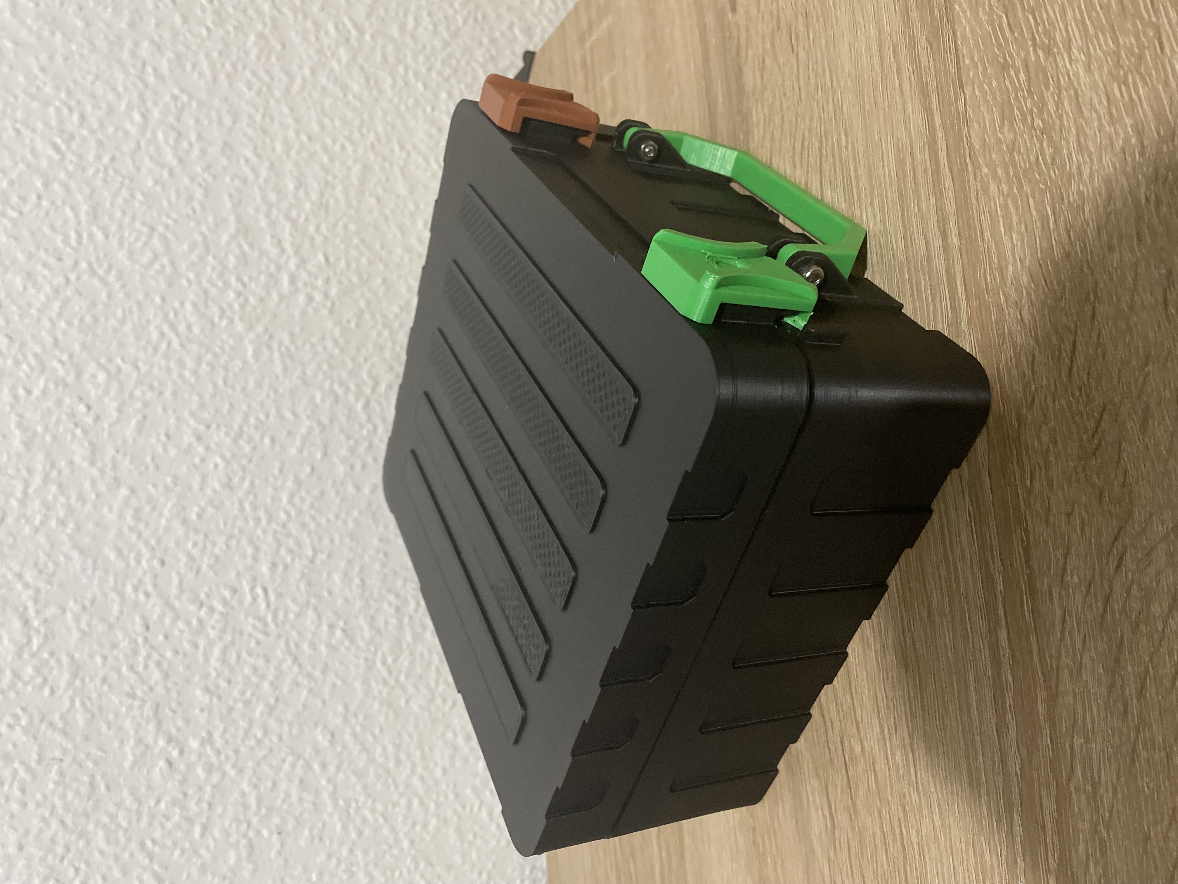 Utility Box - Version 1 — miniatura 2