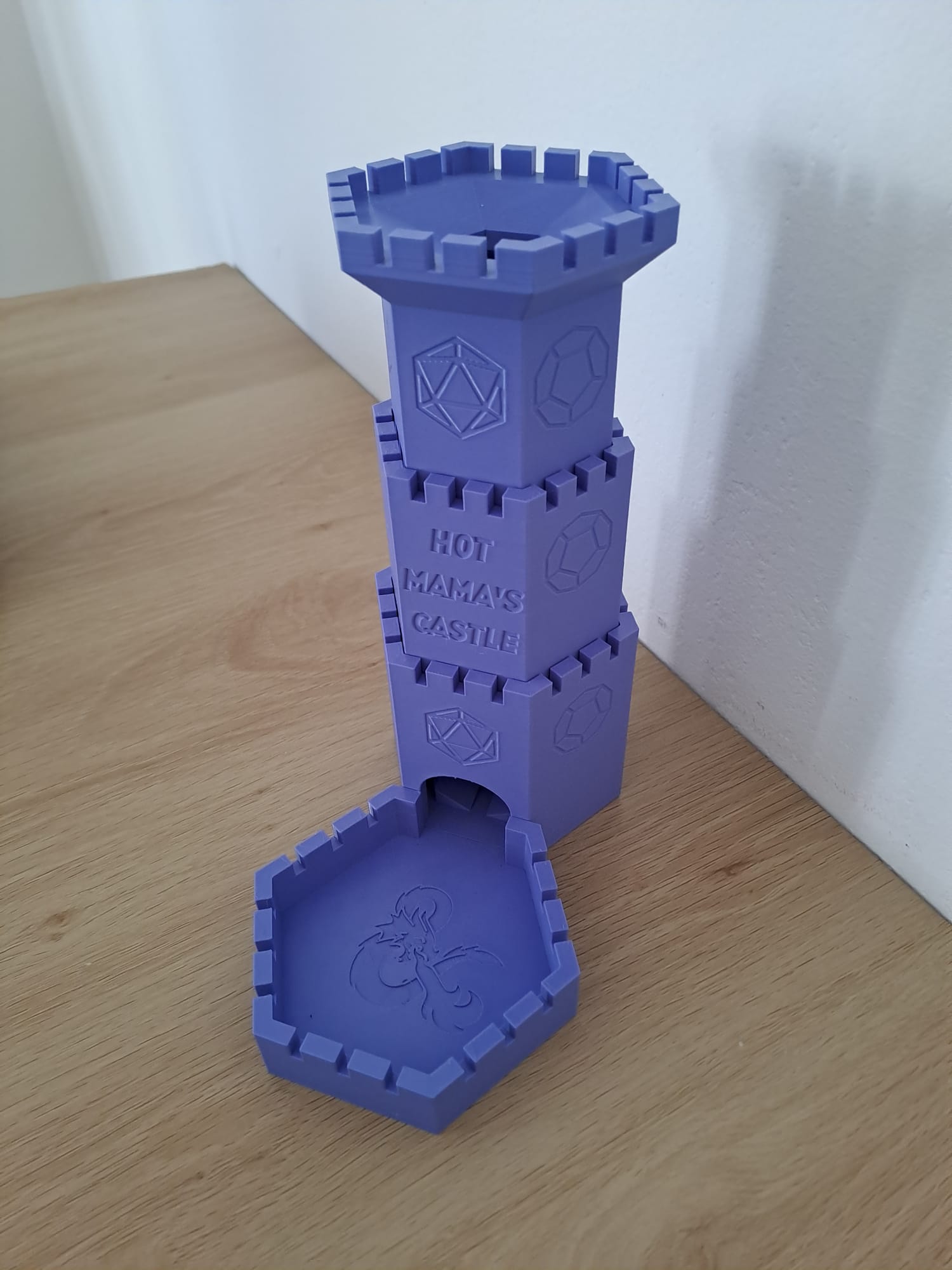 Collapsible Magnetic Dice Tower by TimothyS | Download free STL model ...