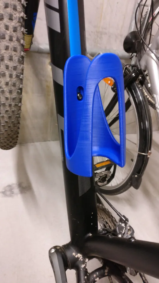 Bike bottle holder by Fx137 Download free STL model