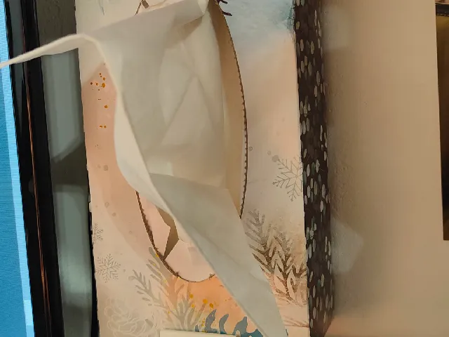 Simple Tissue Box wall holder