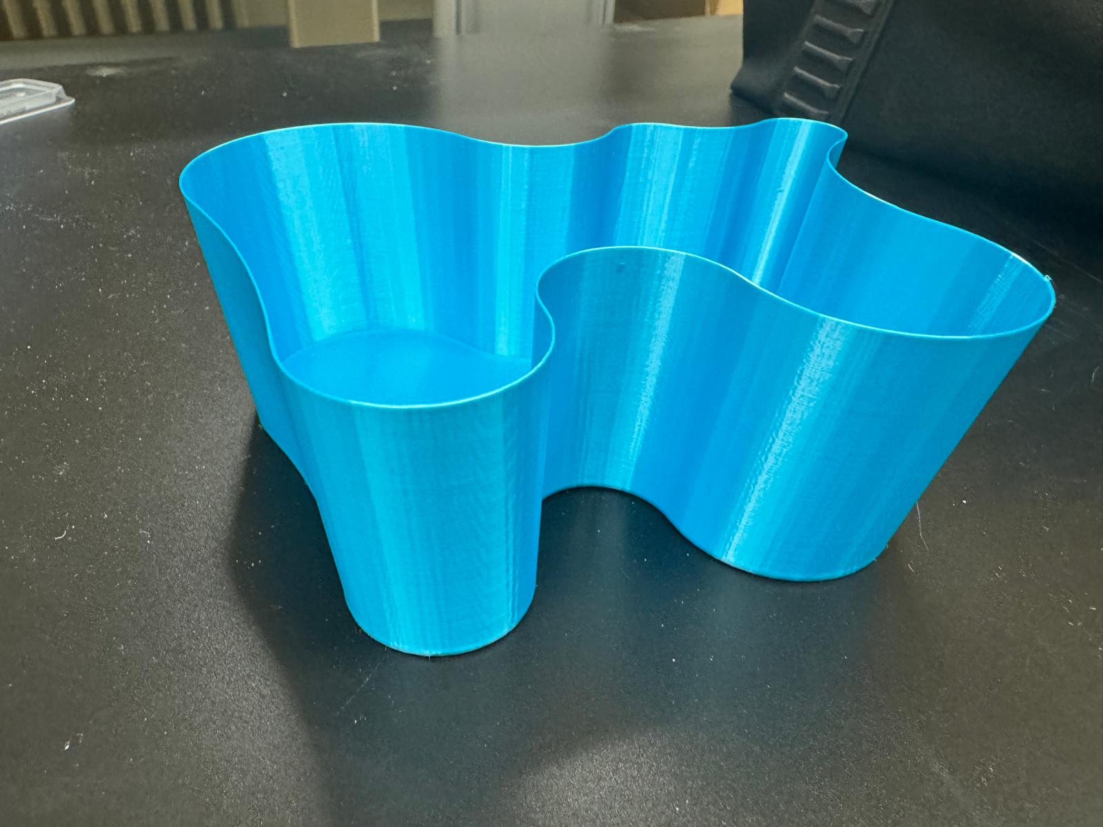 Wave vase
