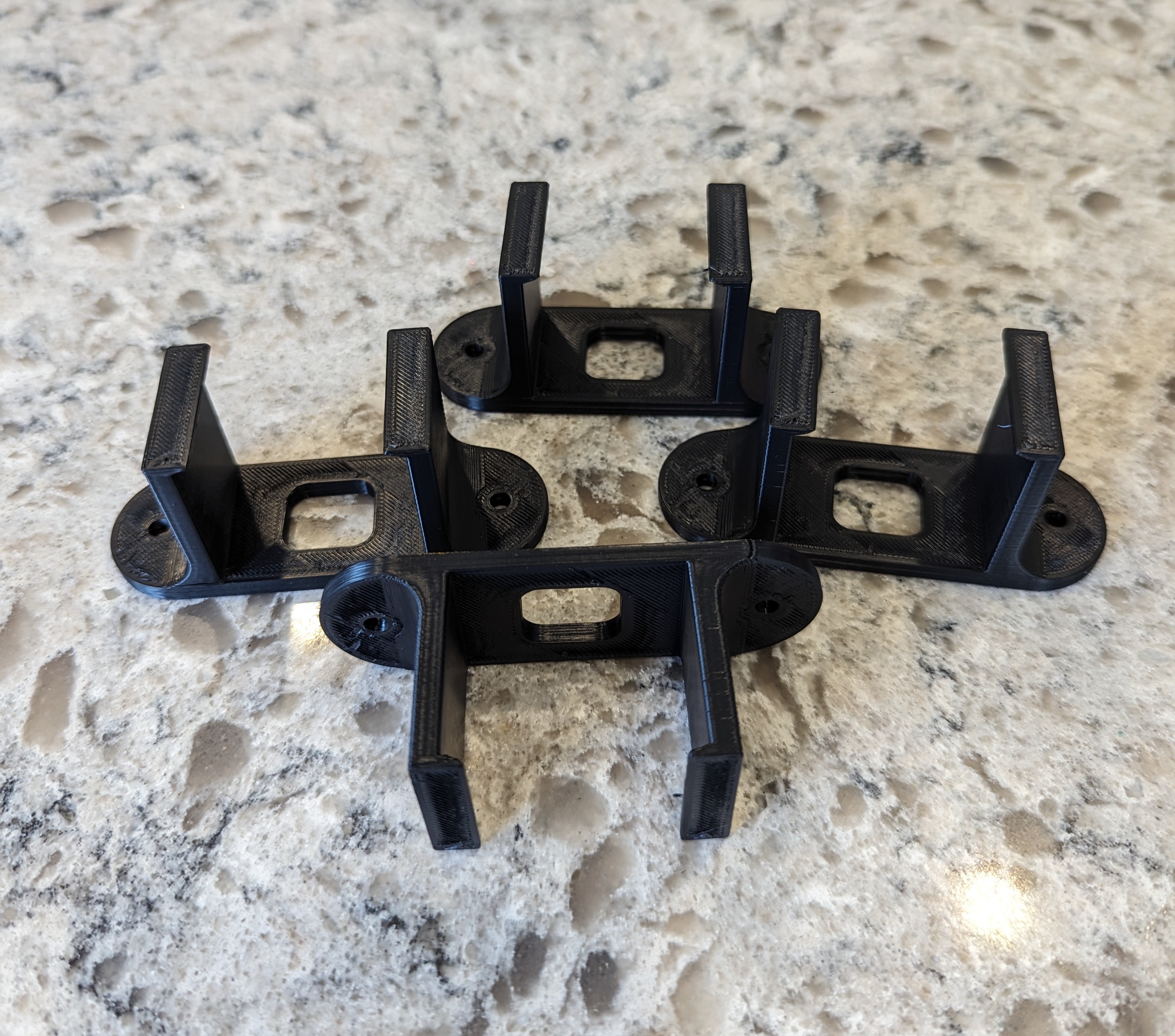 Tripplite server power strip clips by Foden | Download free STL model ...