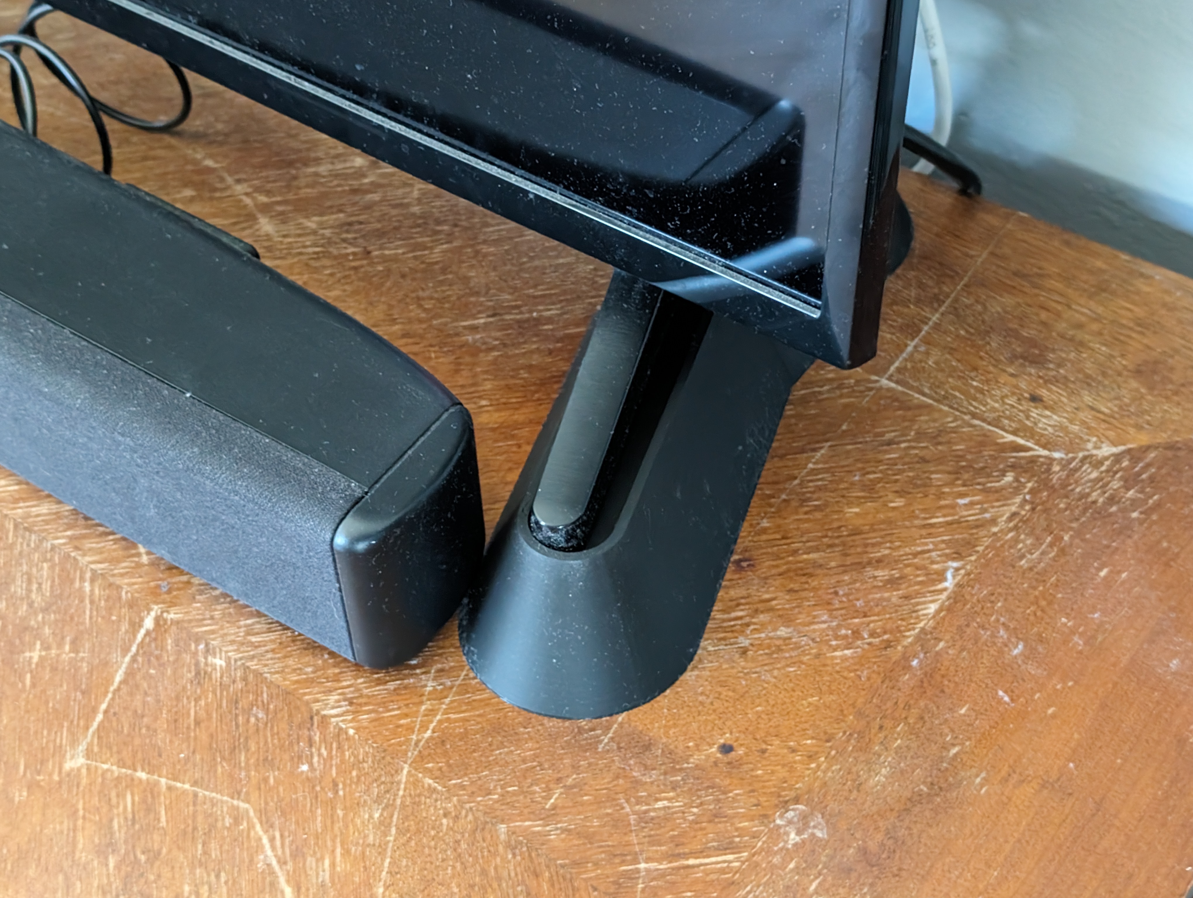 Samsung Series 6 TV Riser