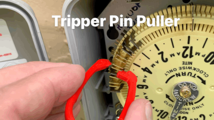 Miniatura 2 do modelo 3D Intermatic Timer Tripper Pin Puller