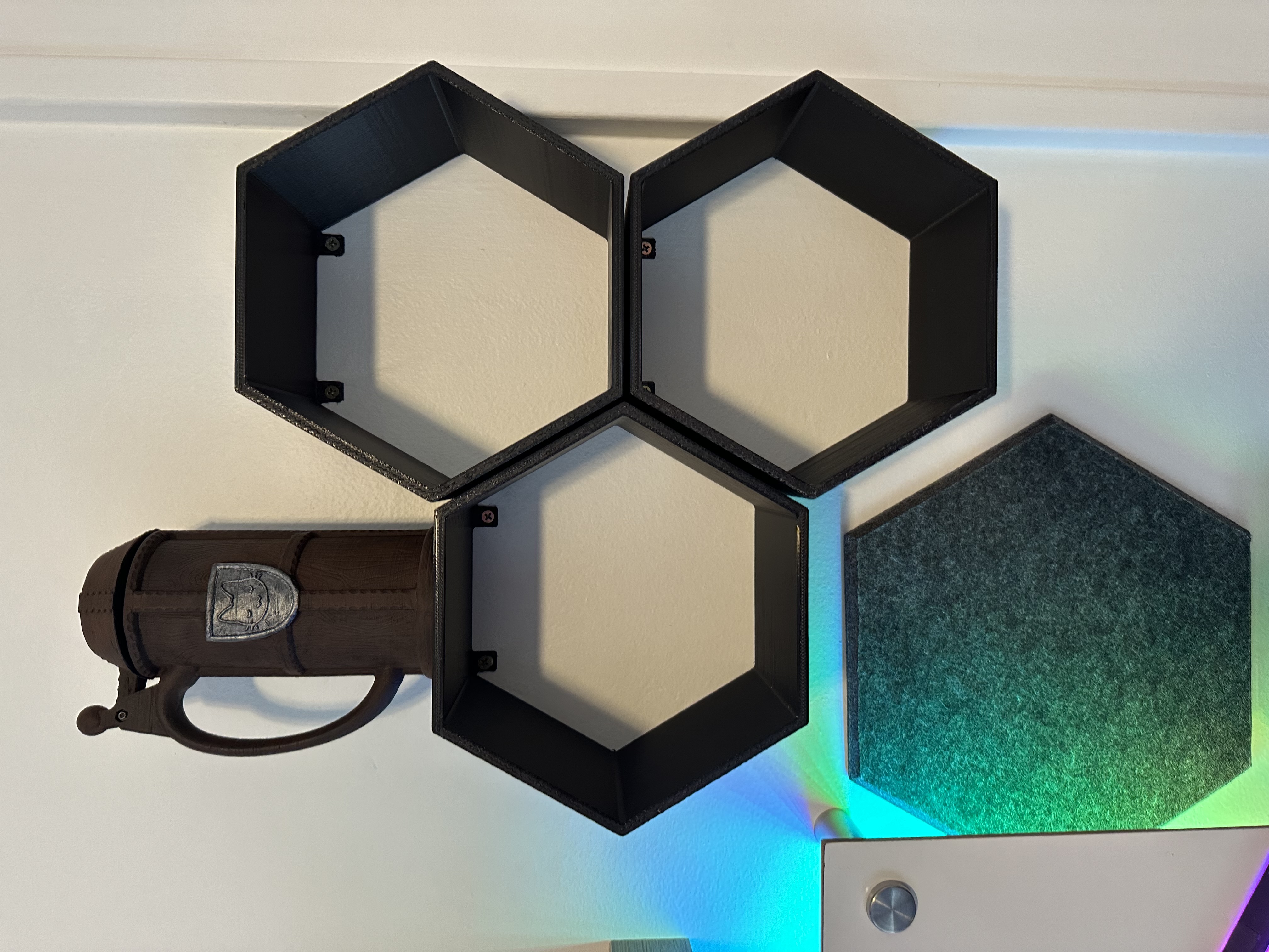 Hexagon wall shelf