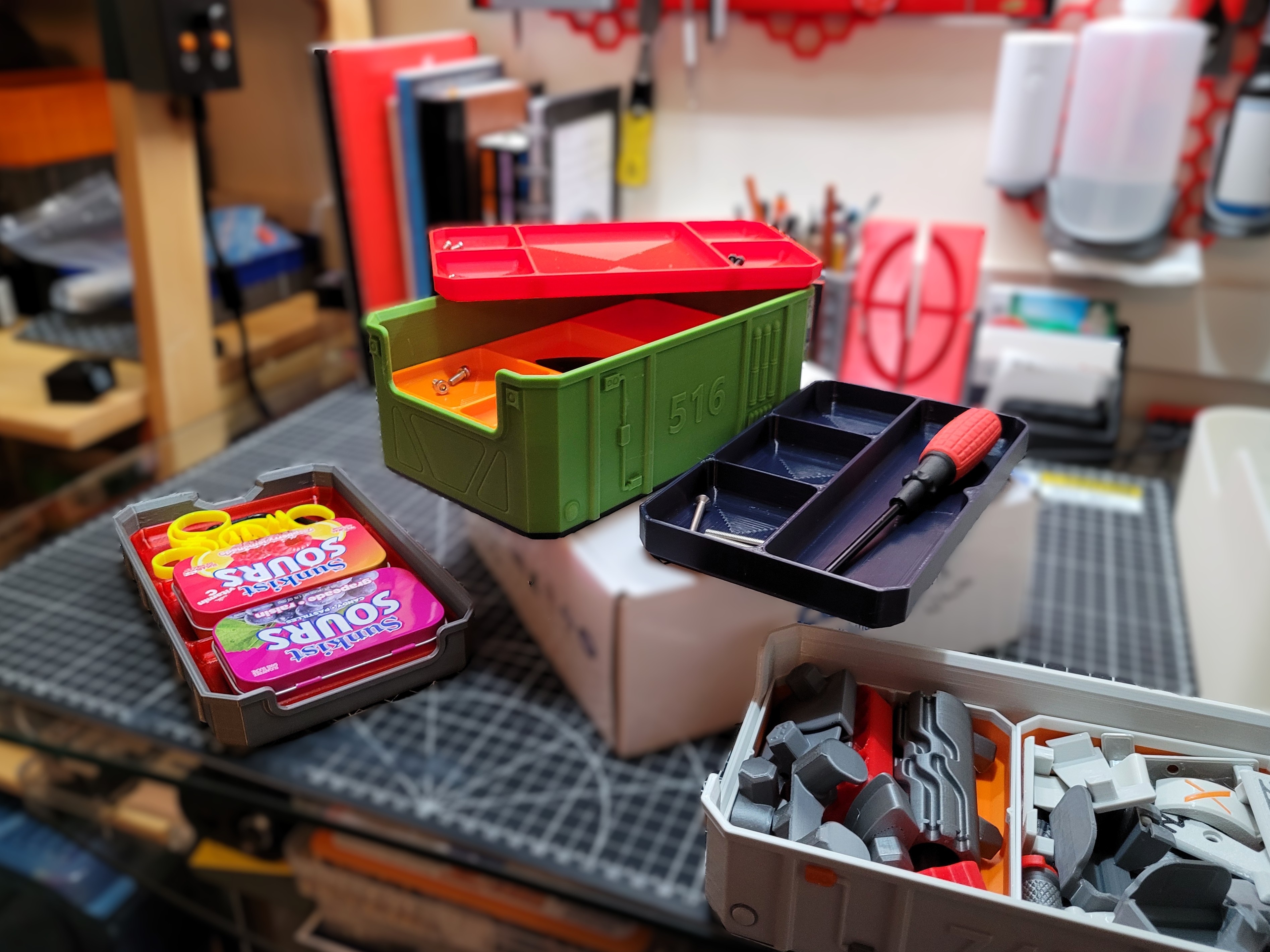 Sci-Fi Stackable Storage Trays - 2026 Remix — miniatura 2