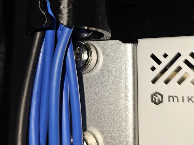 Network Rack Cable Guide