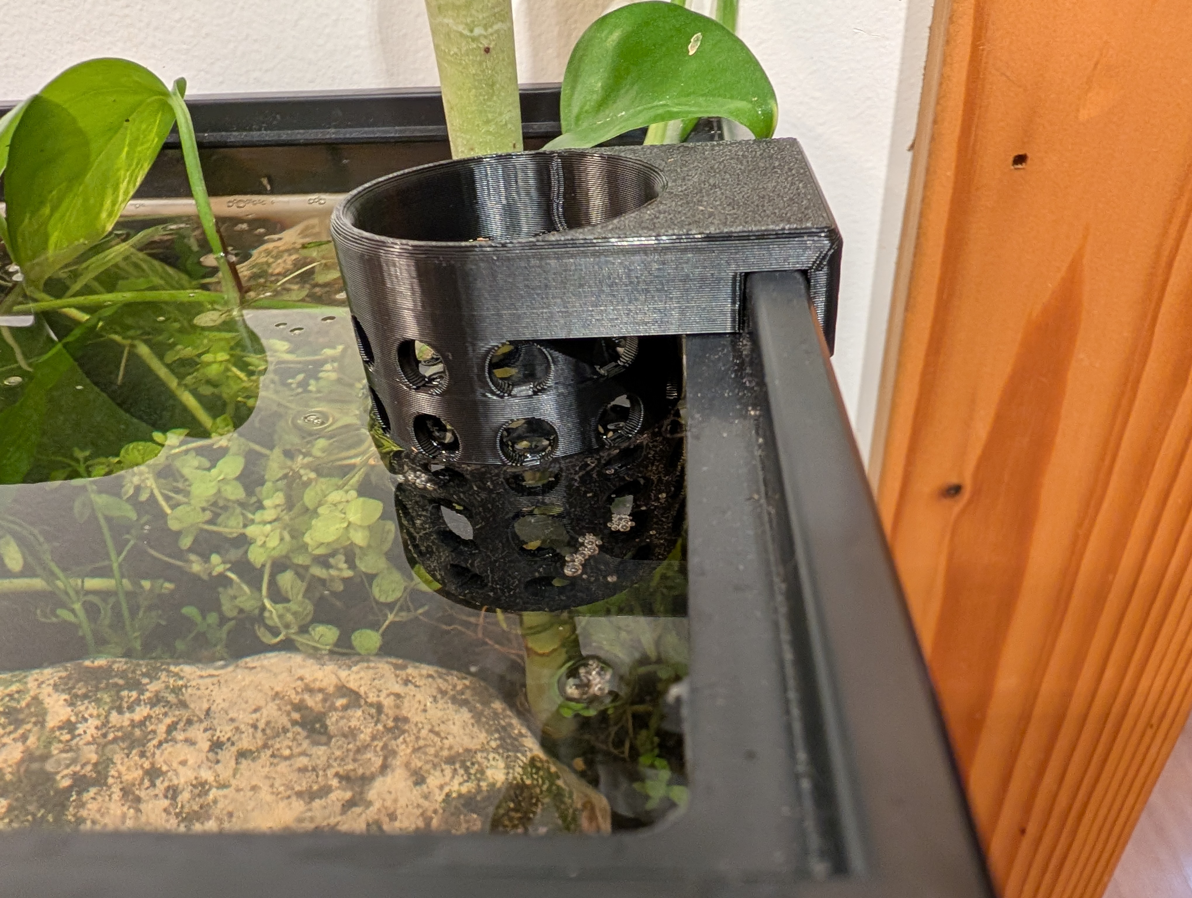 aquarium plant basket for Aqueon