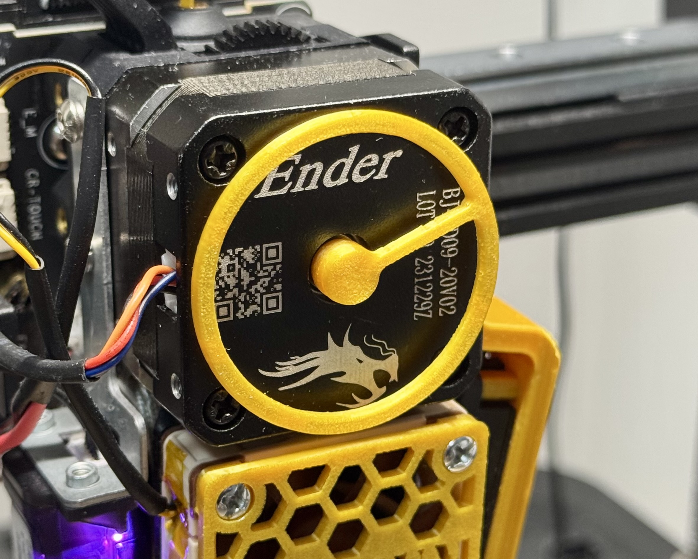 Creality Ender-3 V3 SE extruder spinner (Parametric)