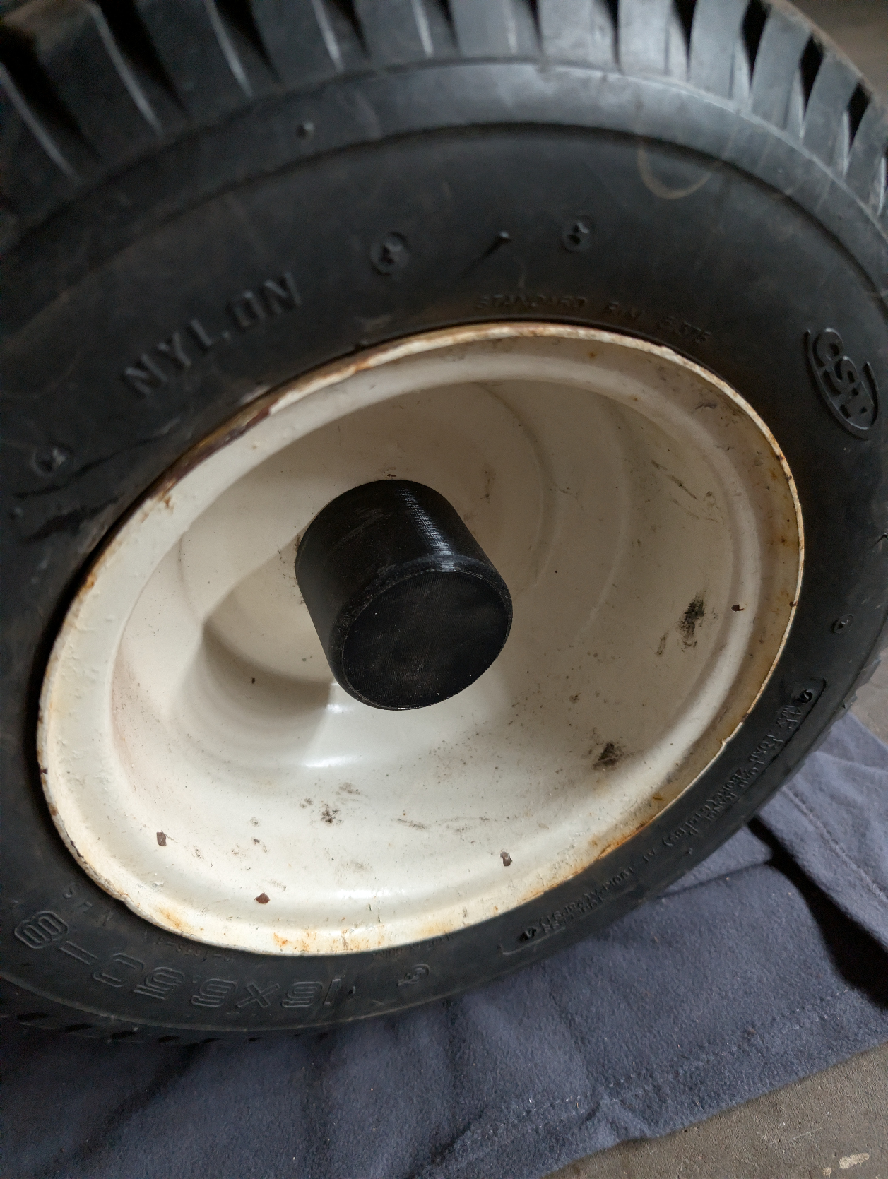 Ariens GT Front Wheel Cap 3D model