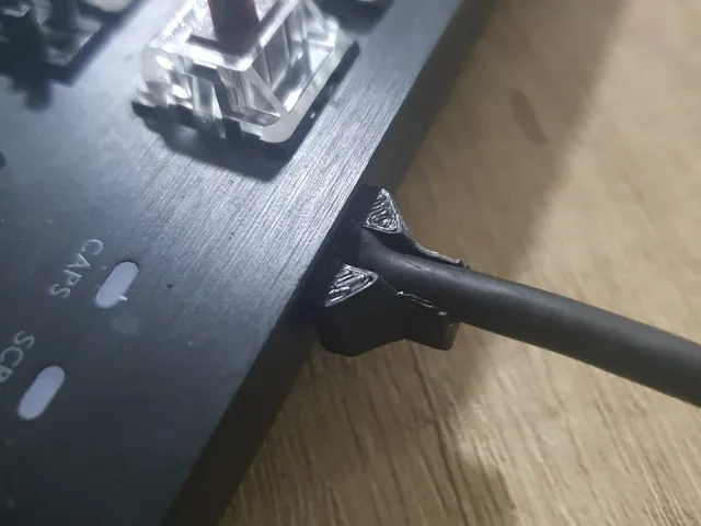 Logitech G413 Cable Guard