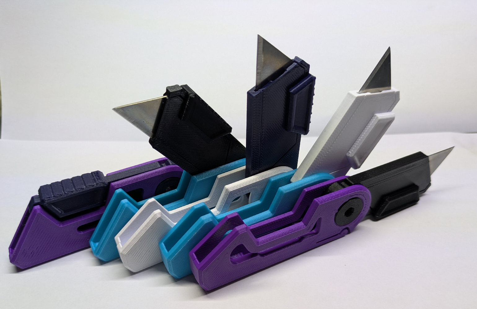 Foldable Utility Knife Blade Holder