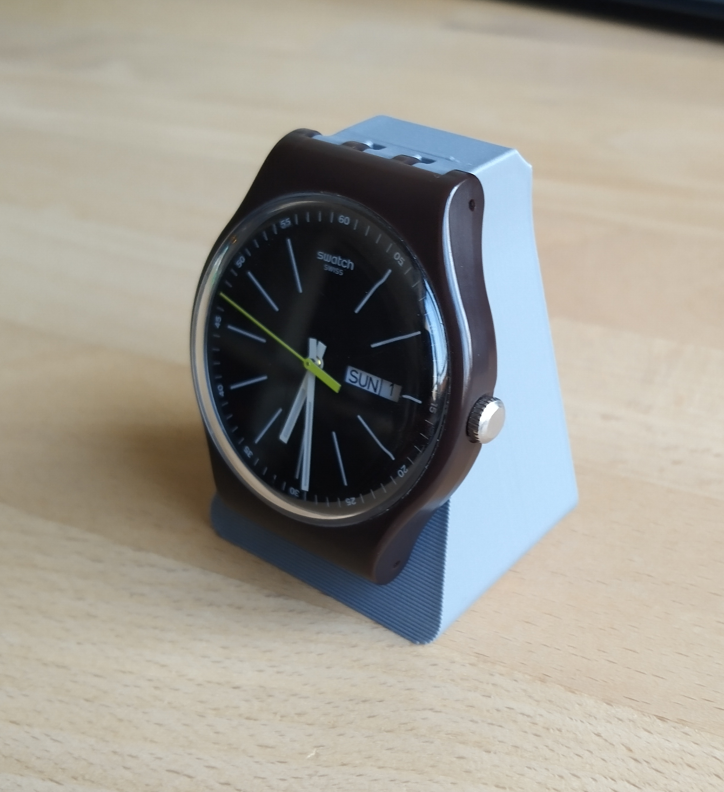 Swatch desk stand