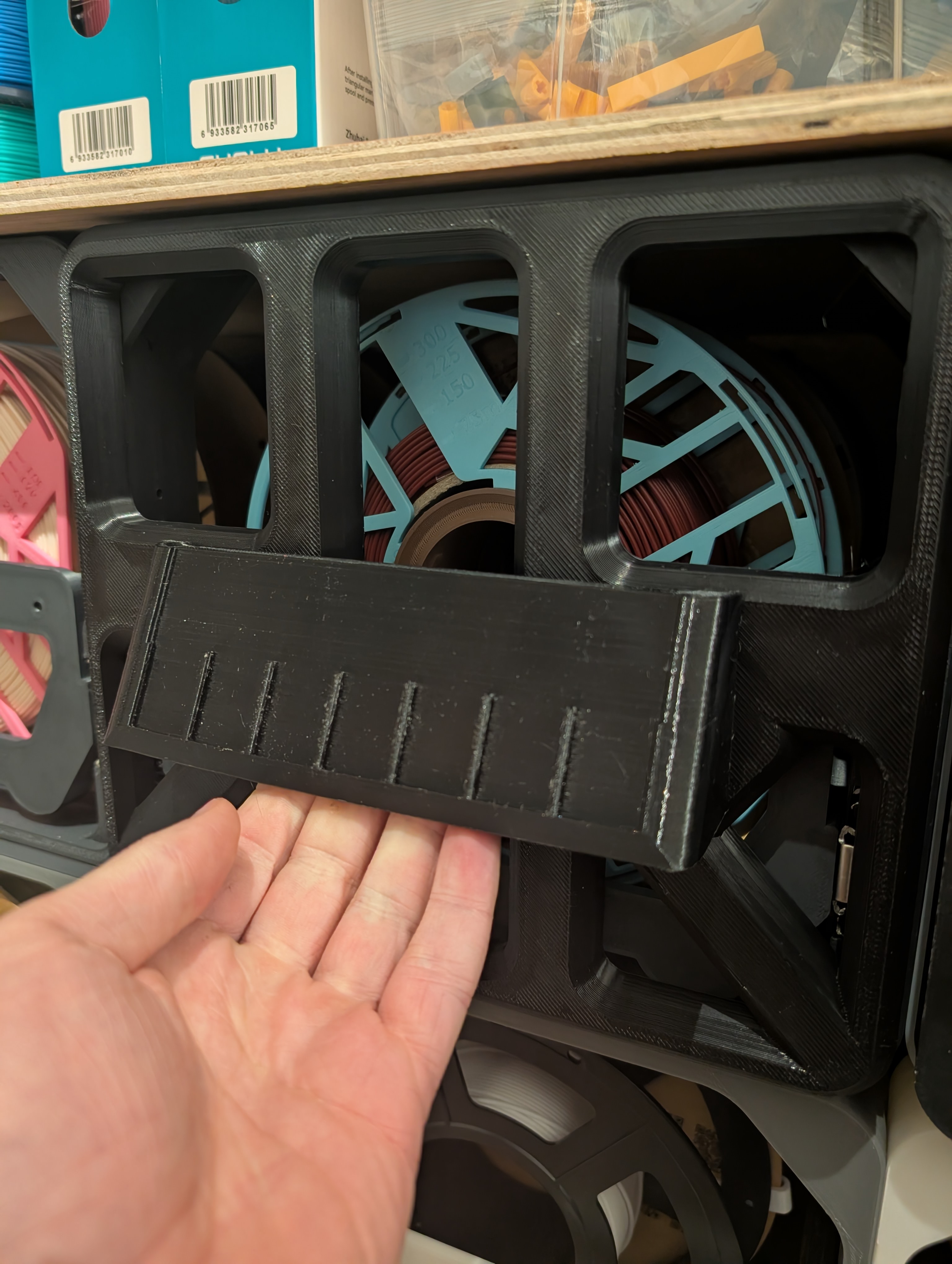 Drawer front with handle and filament samples — thumbnail 6