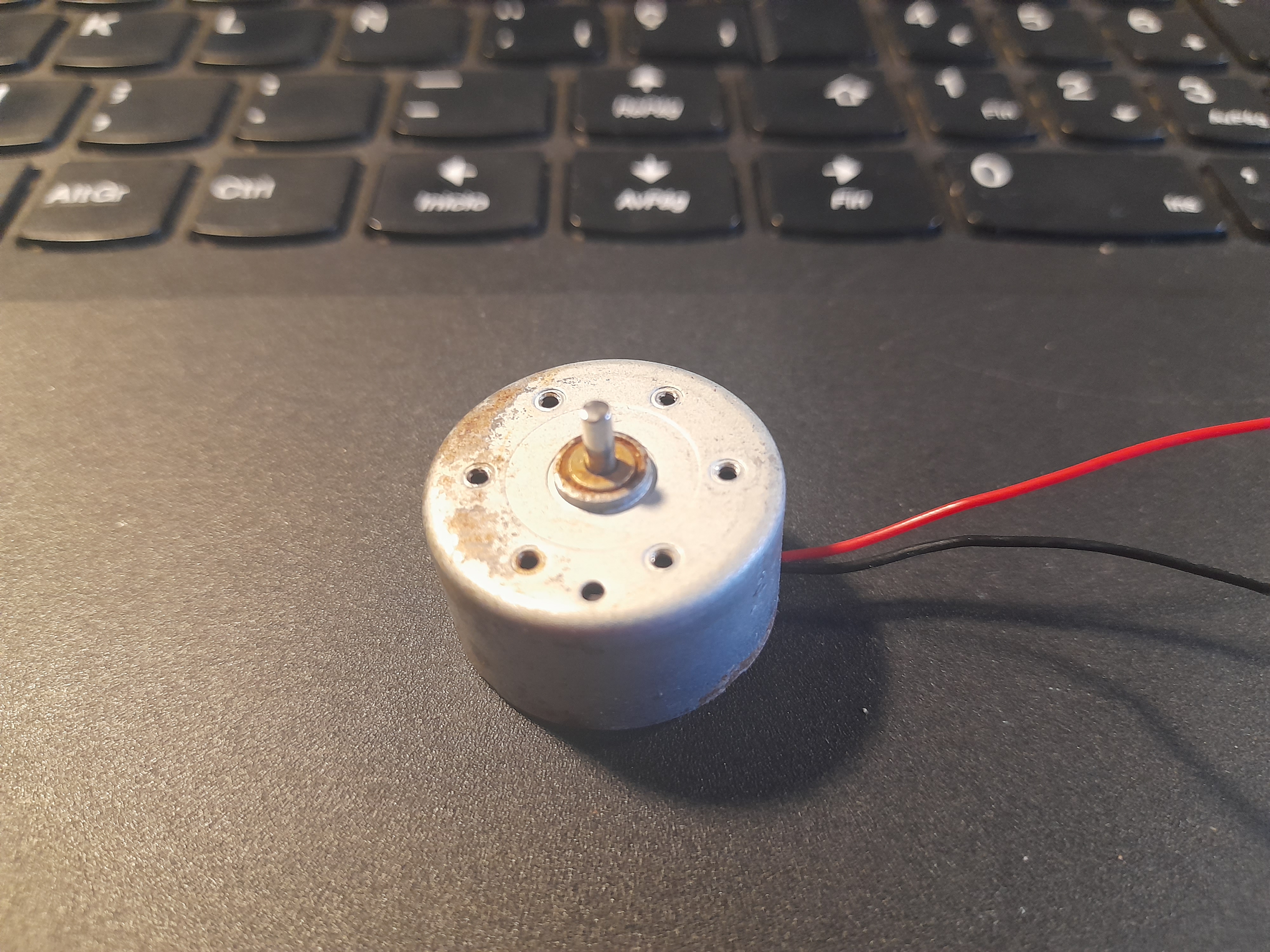 Miniatura 3 do modelo 3D Mini water pump