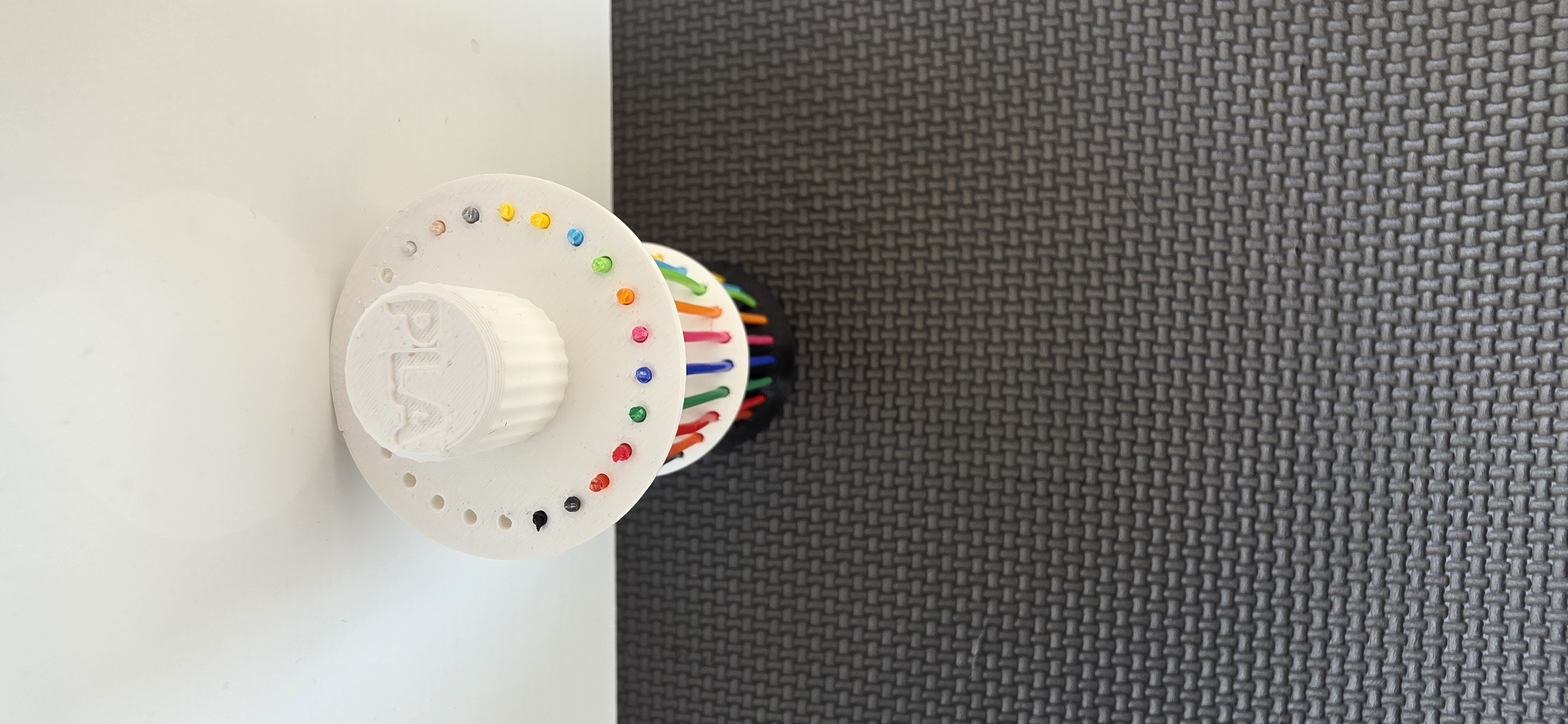 Simple filament sample display — miniatura 2