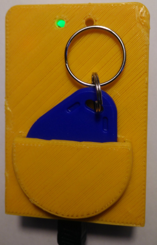 RFID keychain holder/reader