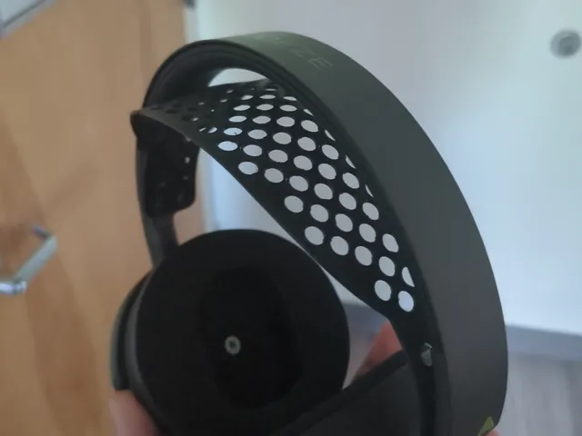 Audeze Maxwell Improved strap headband