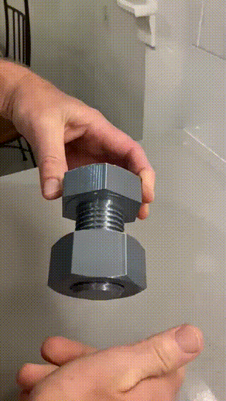 Miniatura 4 do modelo 3D Fidget Nut and Bolt