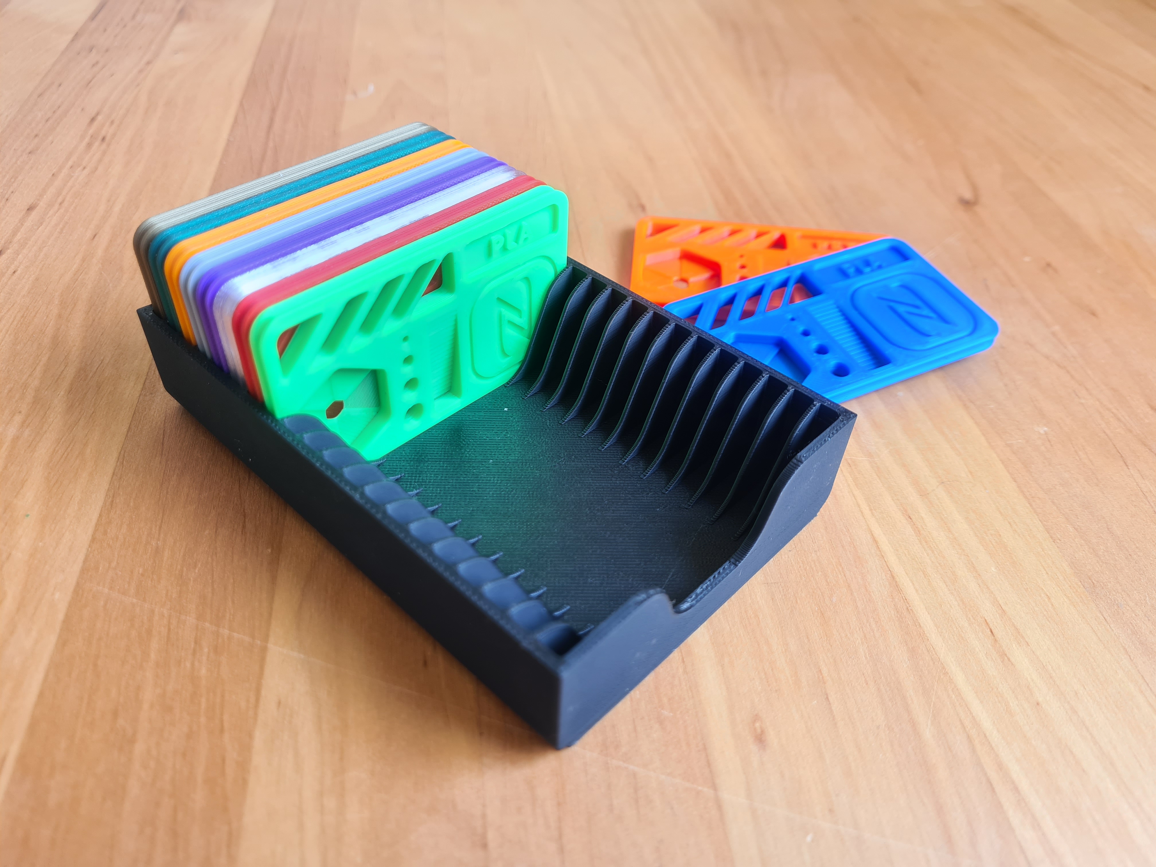 Smart Filament Samples | NFC Filament Color Swatches von Molodos ...