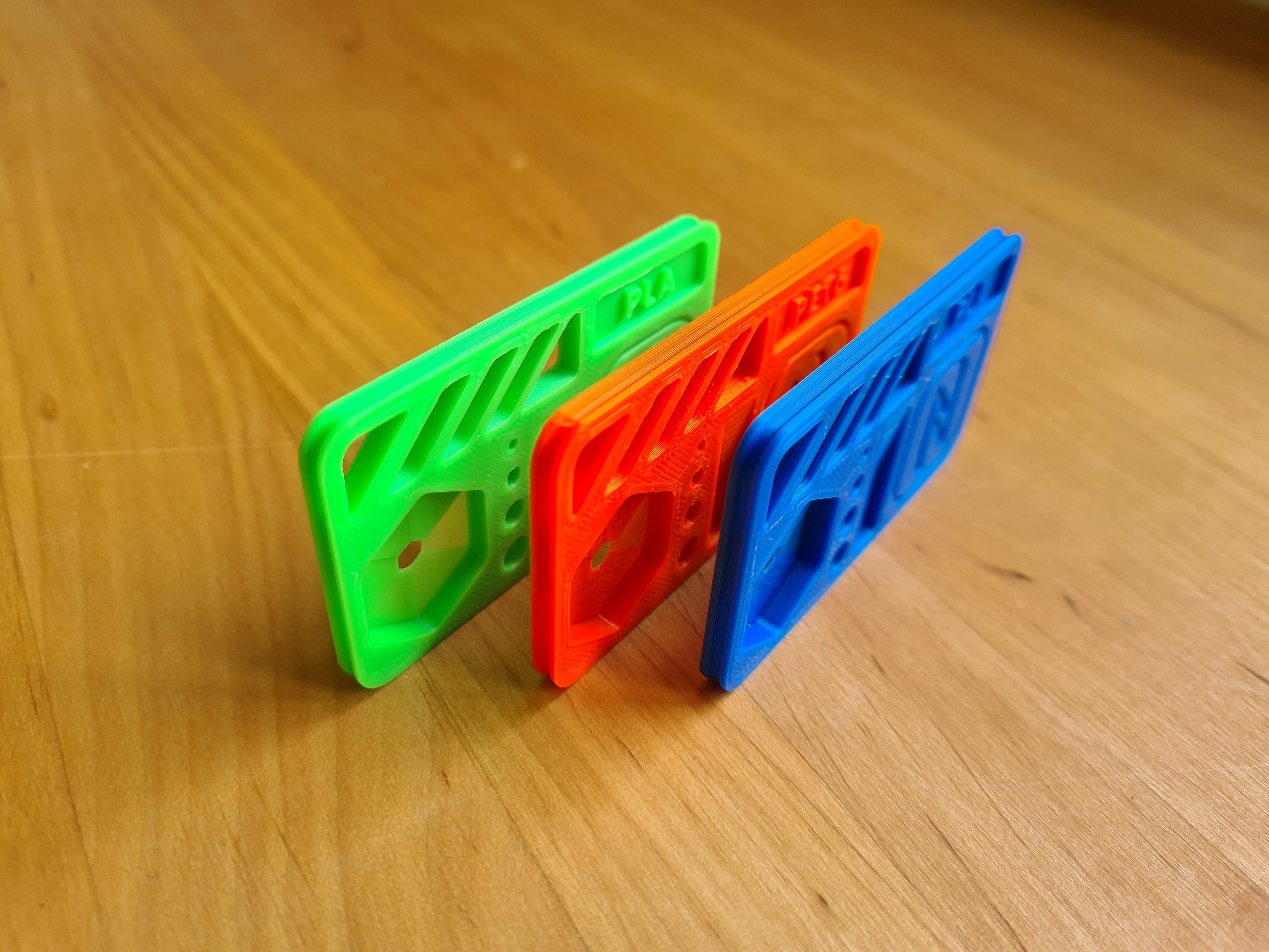 Smart Filament Samples | NFC Filament Color Swatches par Molodos ...