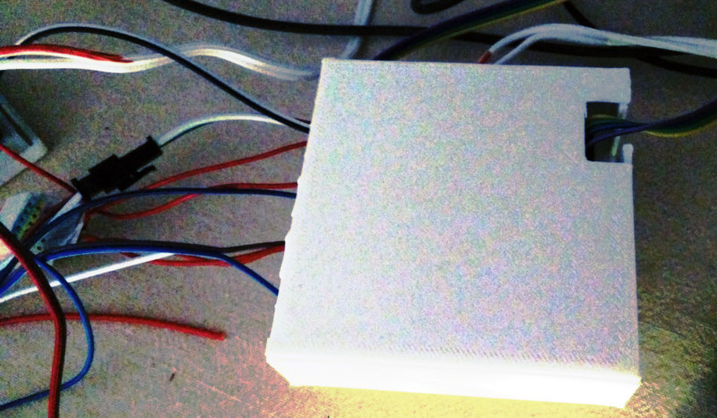 Miniatura 2 do modelo 3D relay box for 4-module relay set