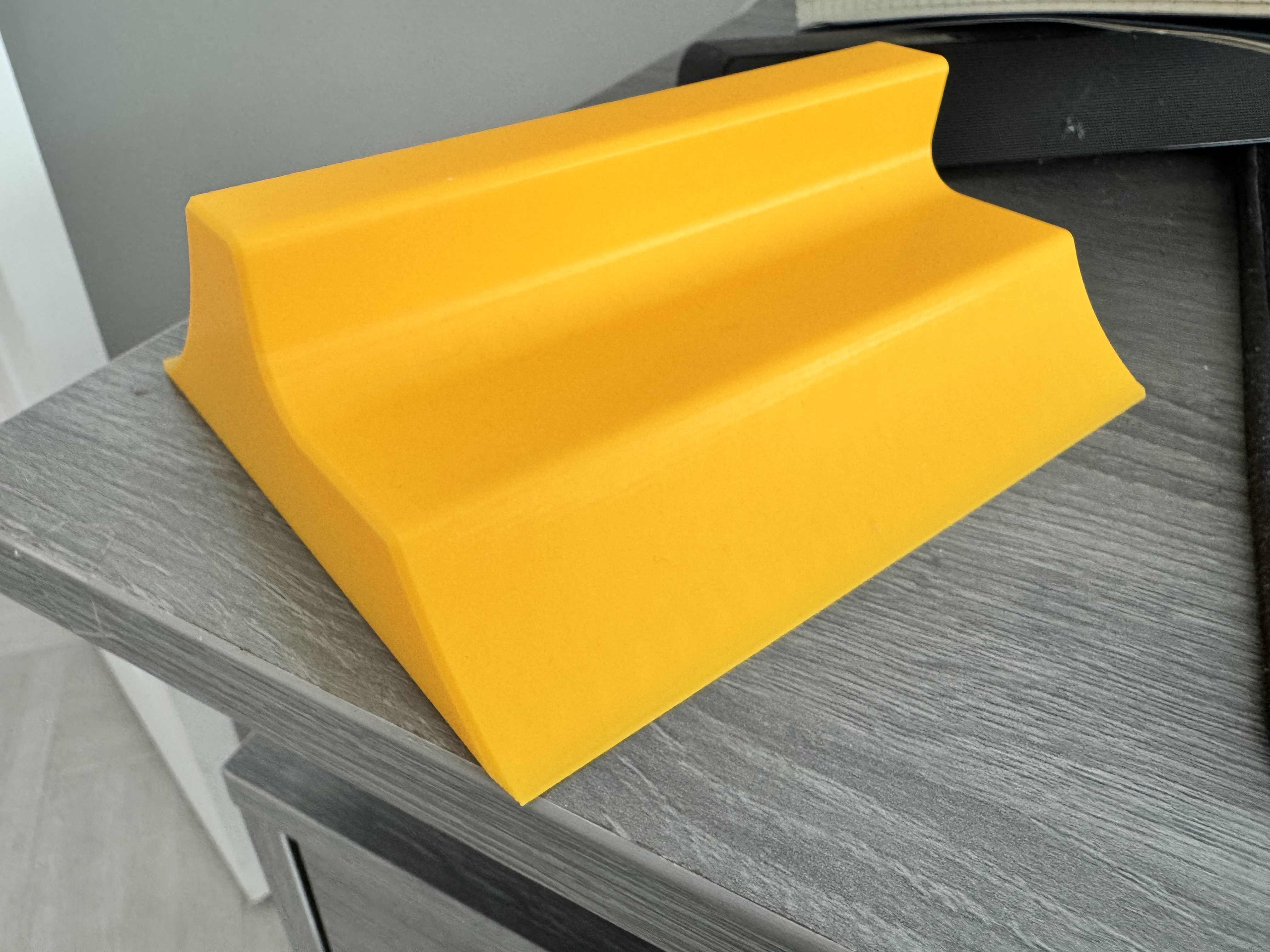 FingerBoard Slappy Bench
